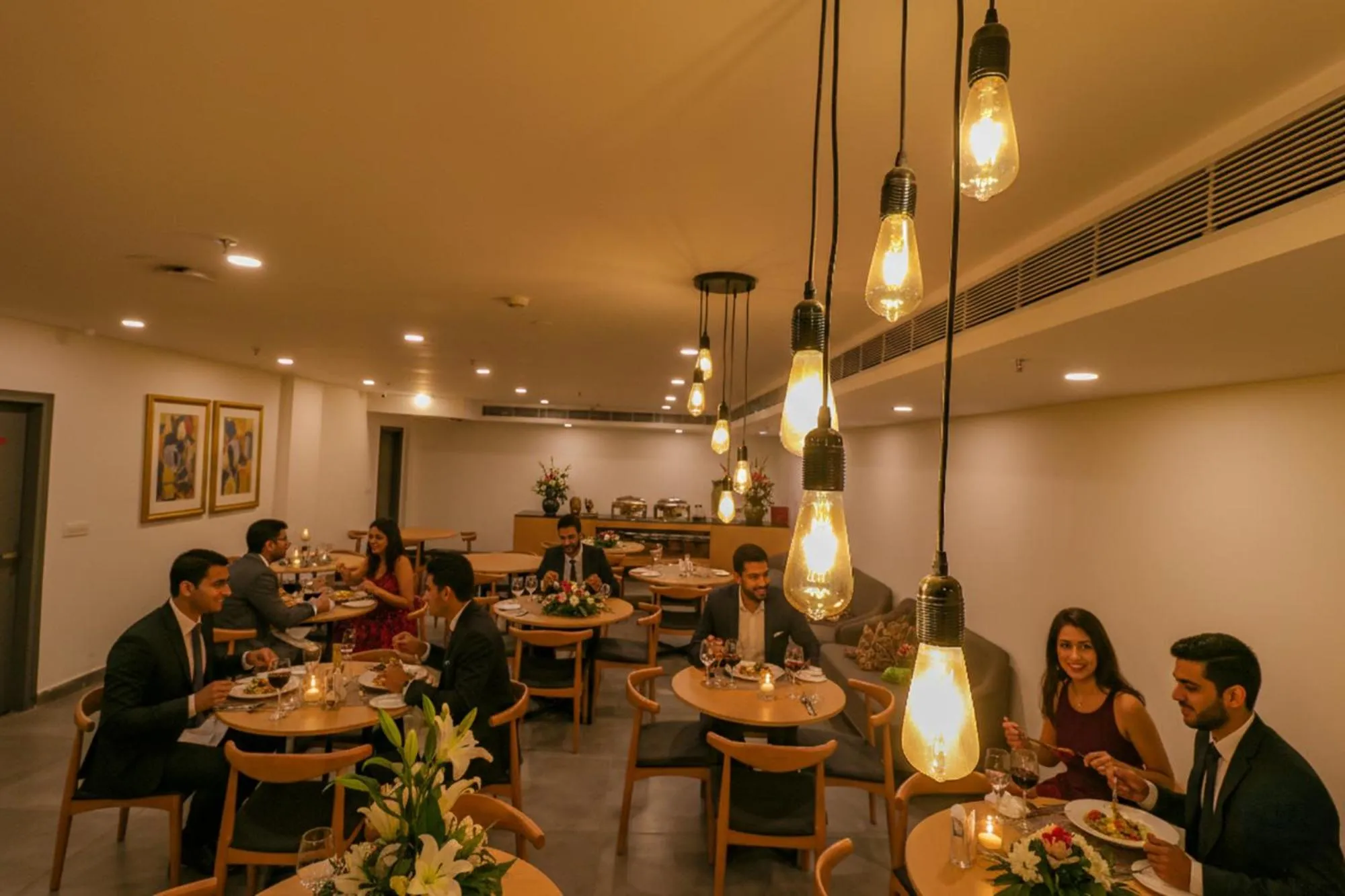 Restaurant/places to eat in FabHotel Hargobind Enclave