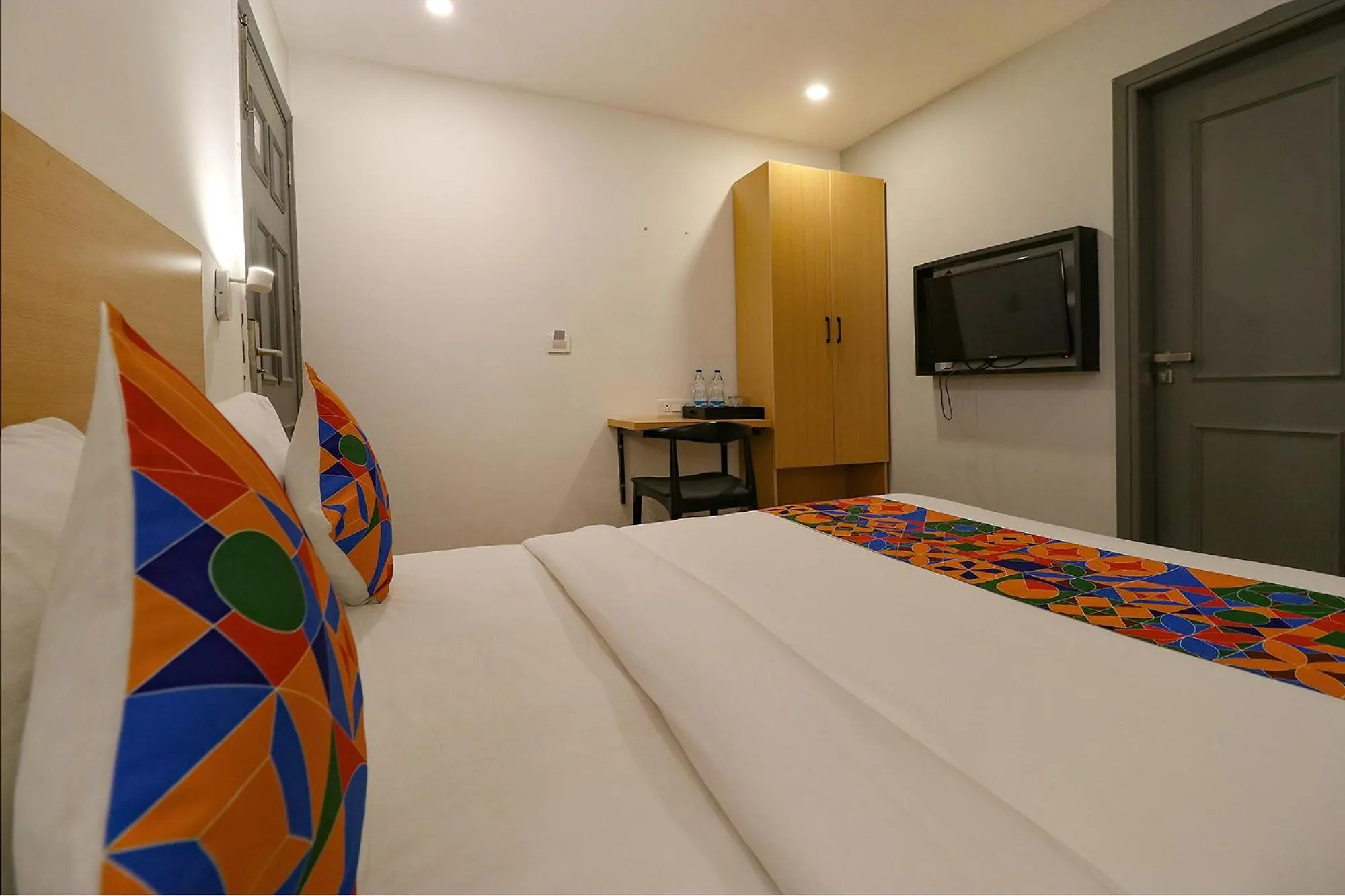 Bedroom, Bed in FabHotel Hargobind Enclave