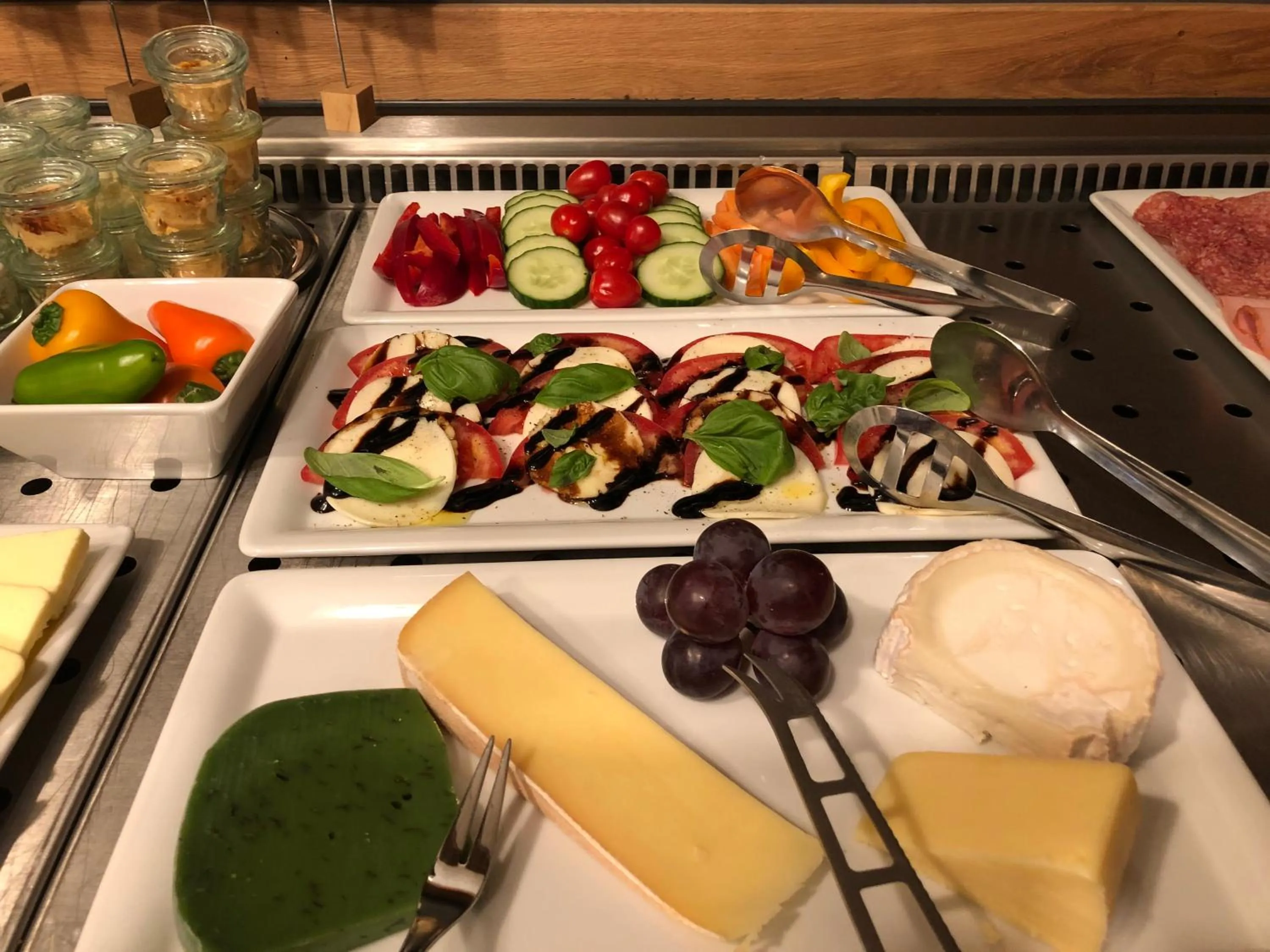 Breakfast in Hotel garni Alpengruss