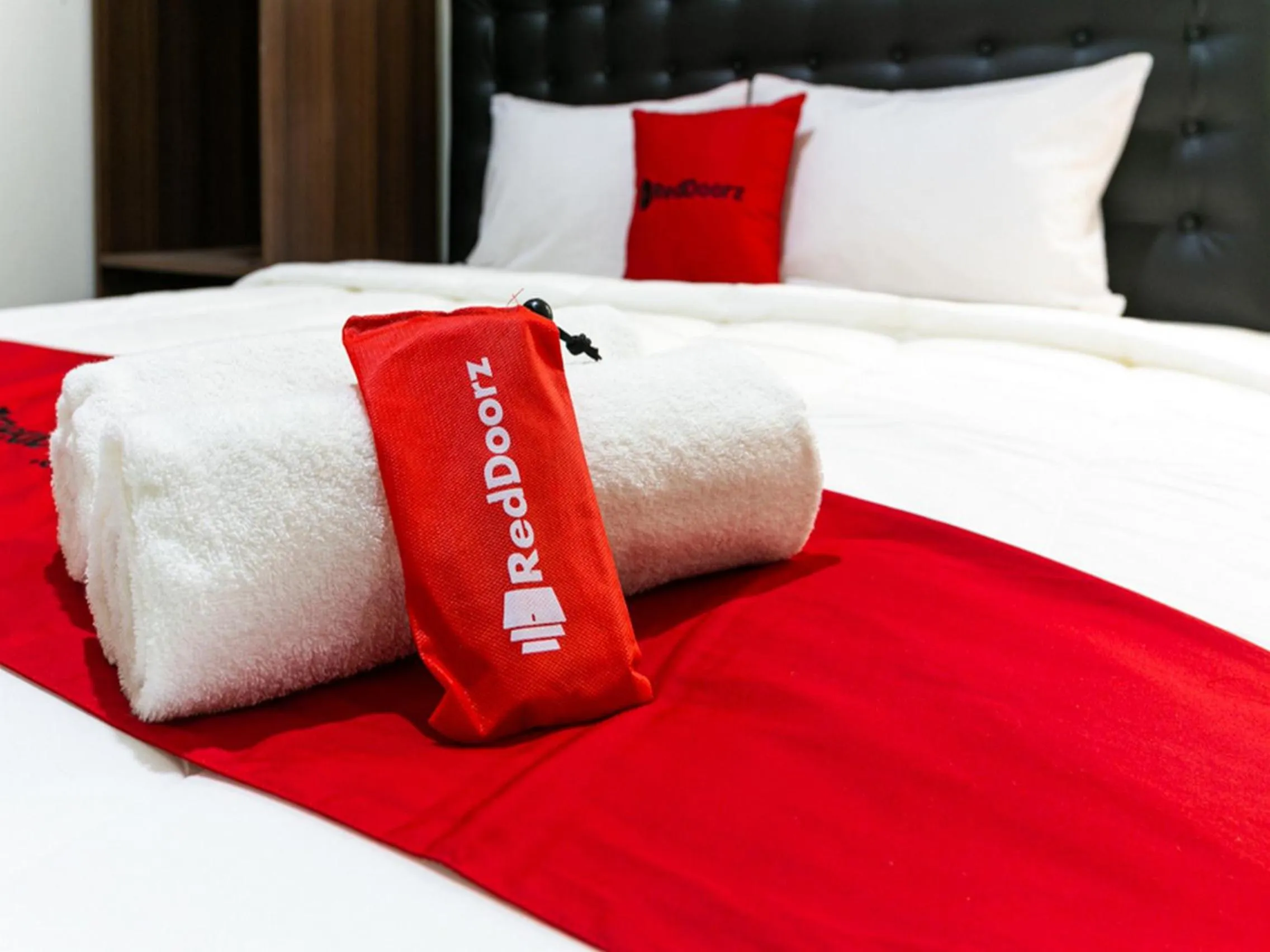 Bed in RedDoorz @ Urip Sumoharjo Solo