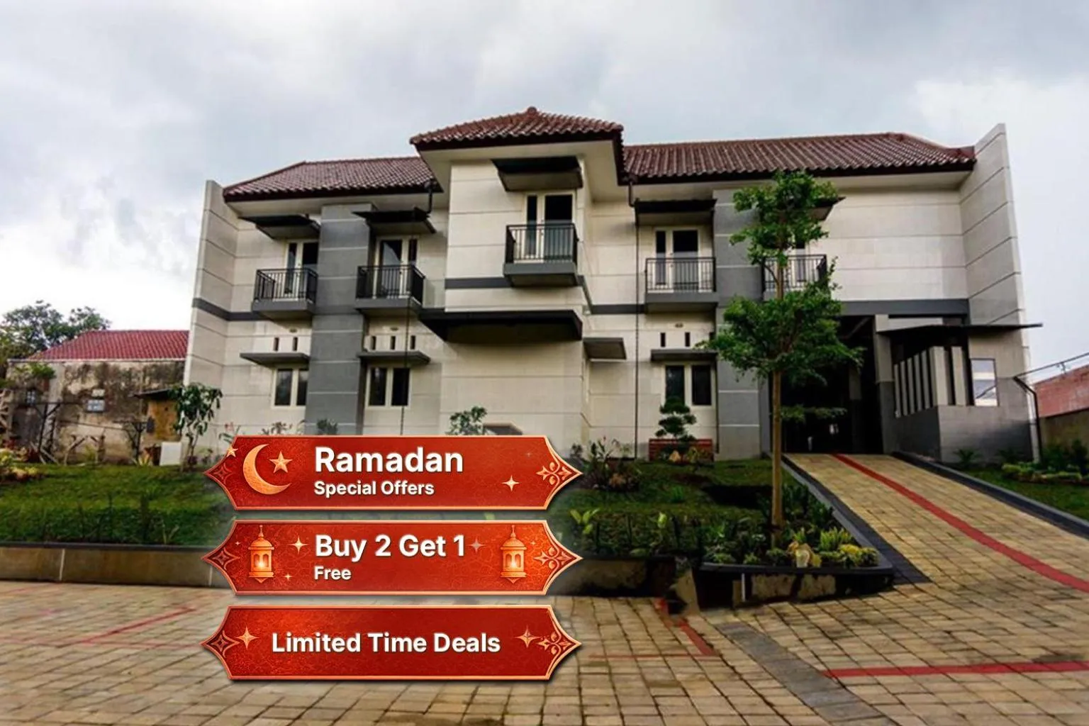 Facade/entrance in OYO Life 2399 Gerbera House - Kos Putri