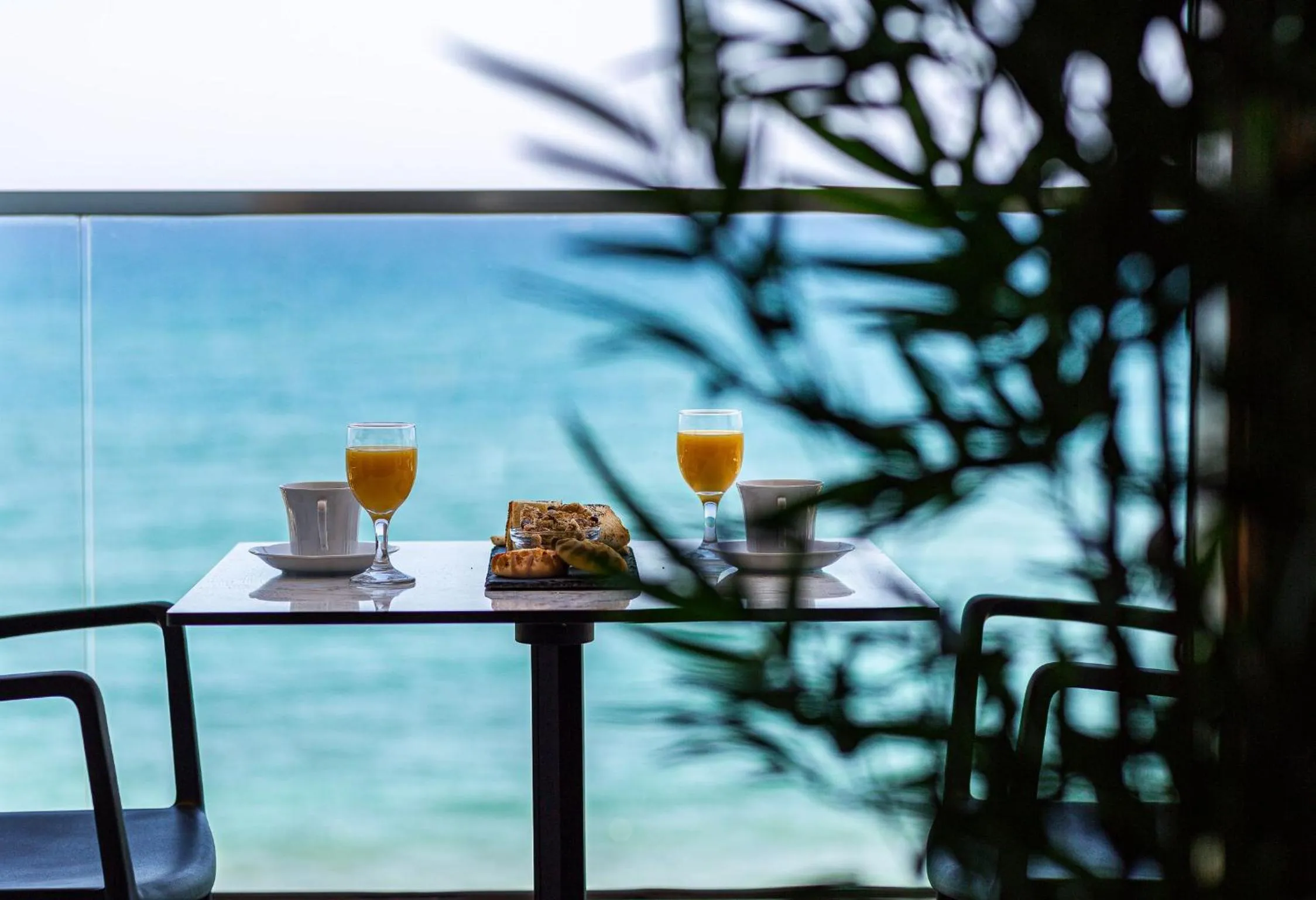 Food and drinks in North Coast Seaside Suites