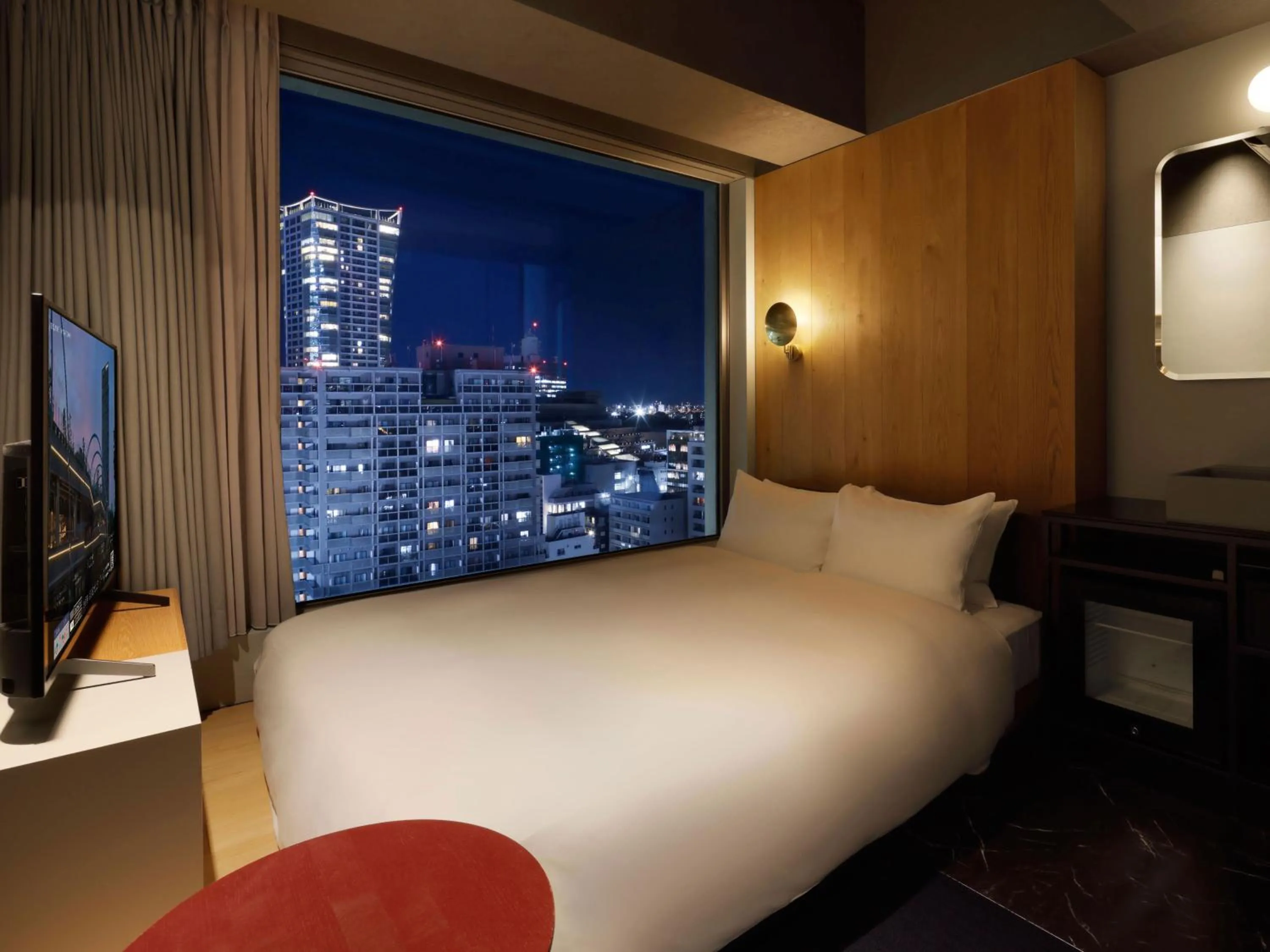 Photo of the whole room, Bed in sequence MIYASHITA PARK - Shibuya