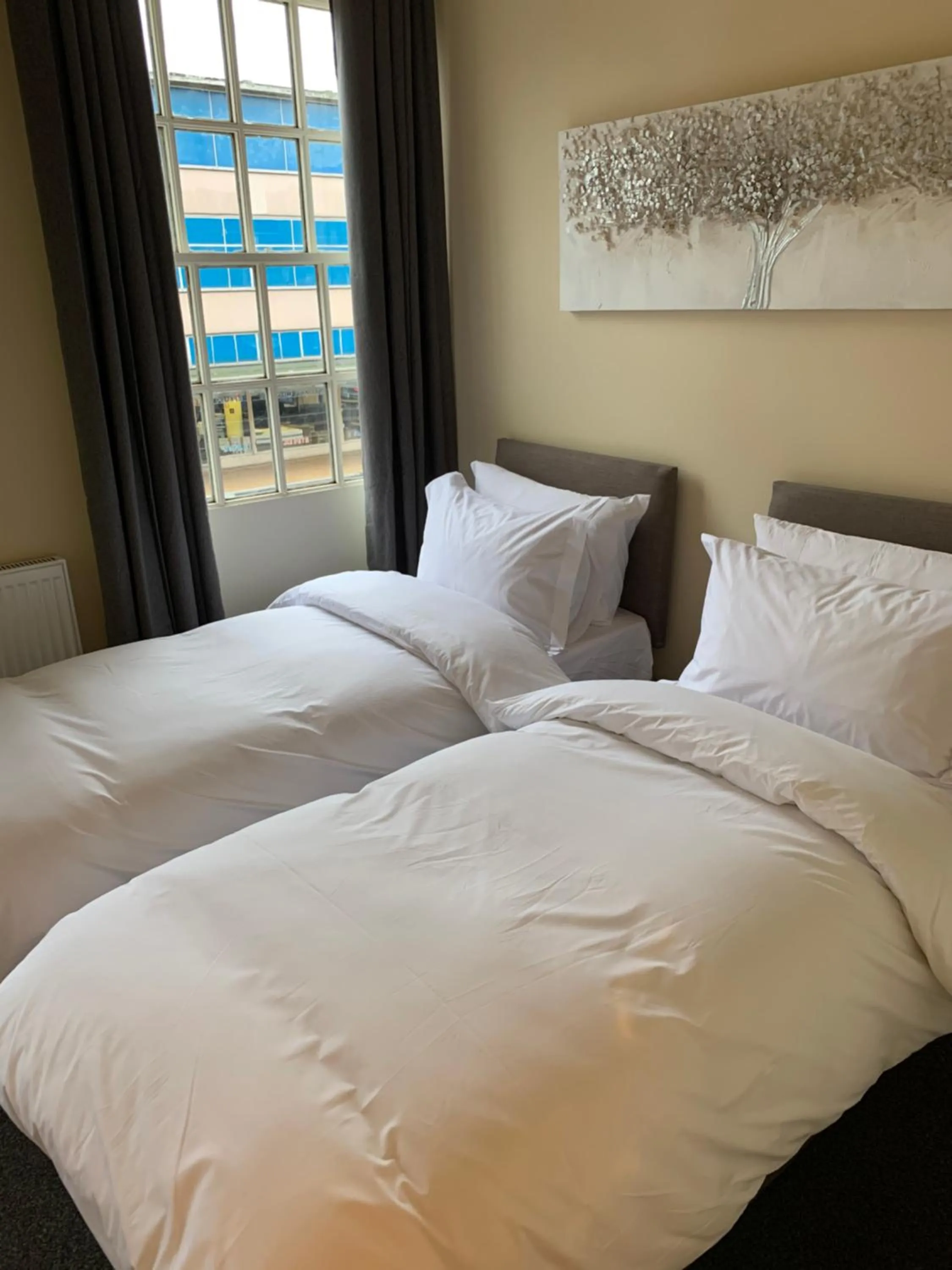 Bed in Royal Oak Hotel