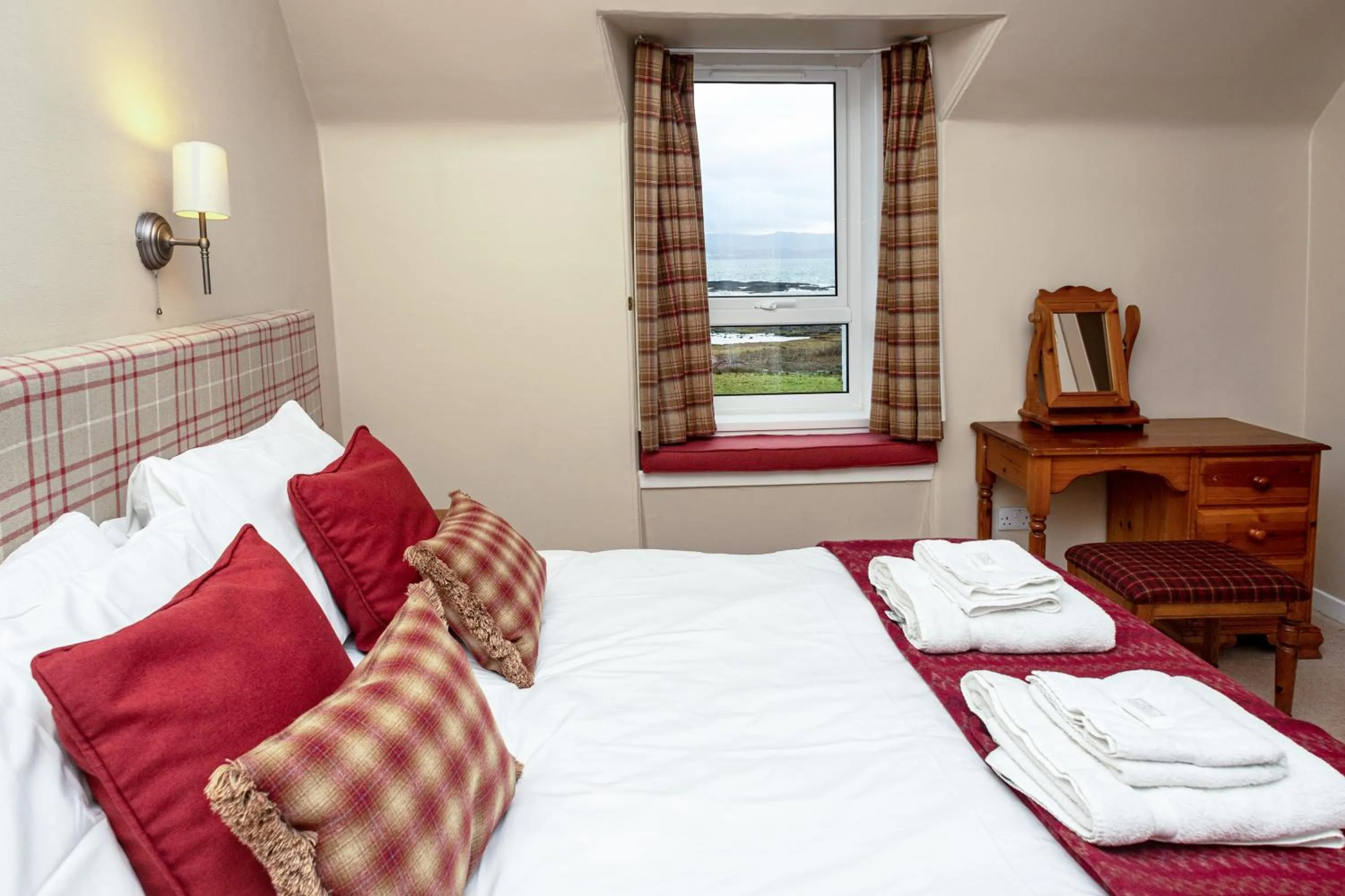 Bedroom, Bed in The Inn @ Aird a' Bhasair