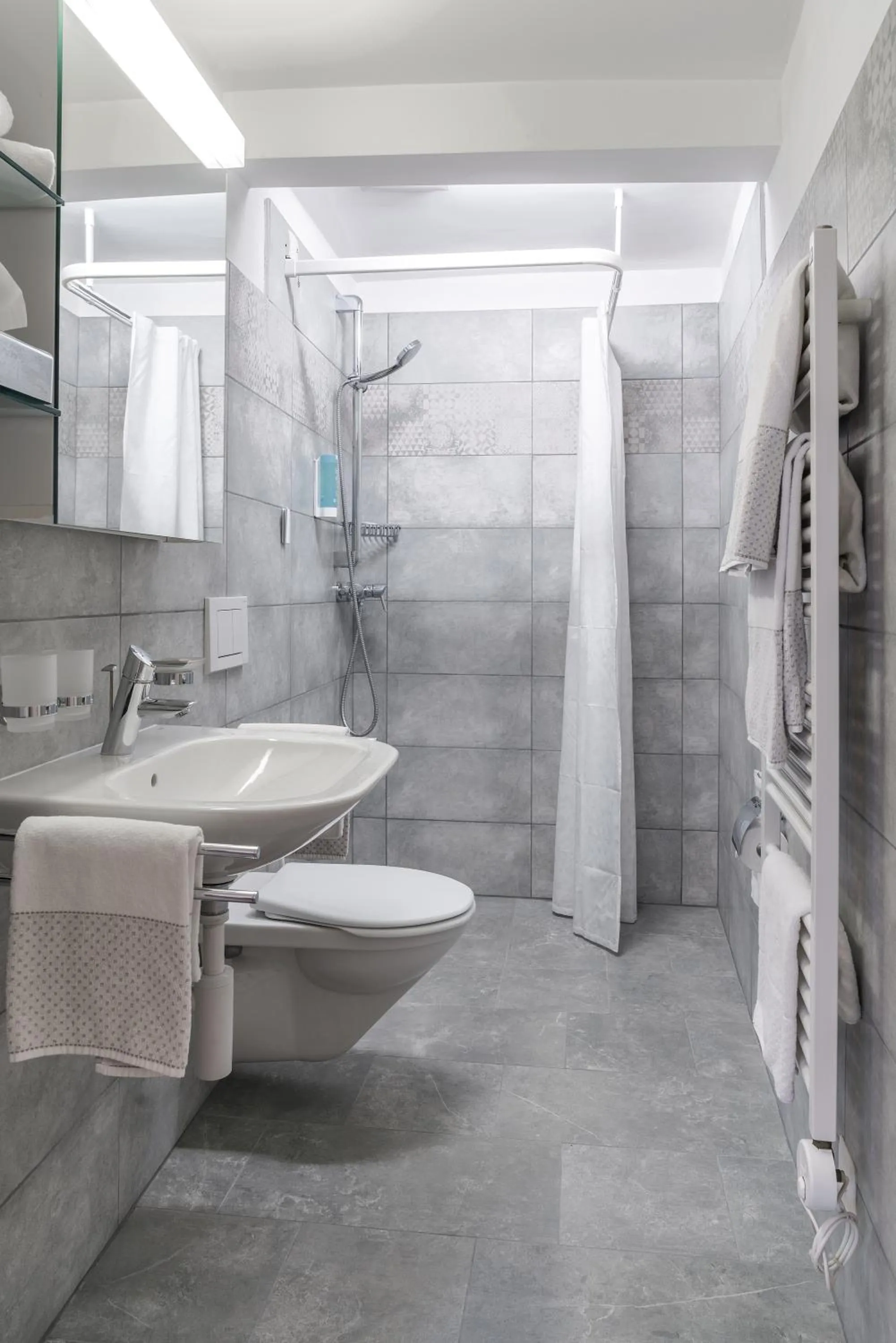 Bathroom in Ca' del Borgo, Rooms & Suites