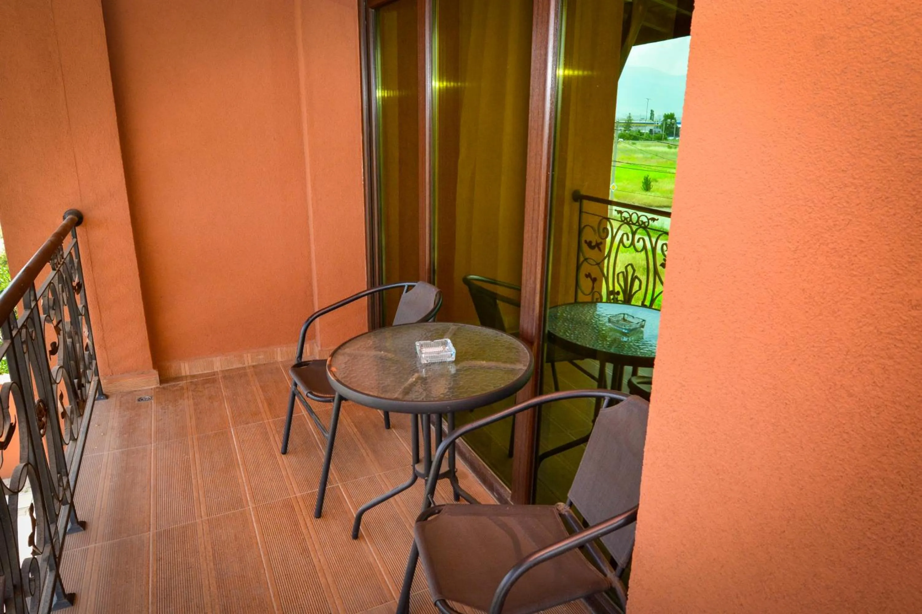 Guest house VRAZHDEBNA