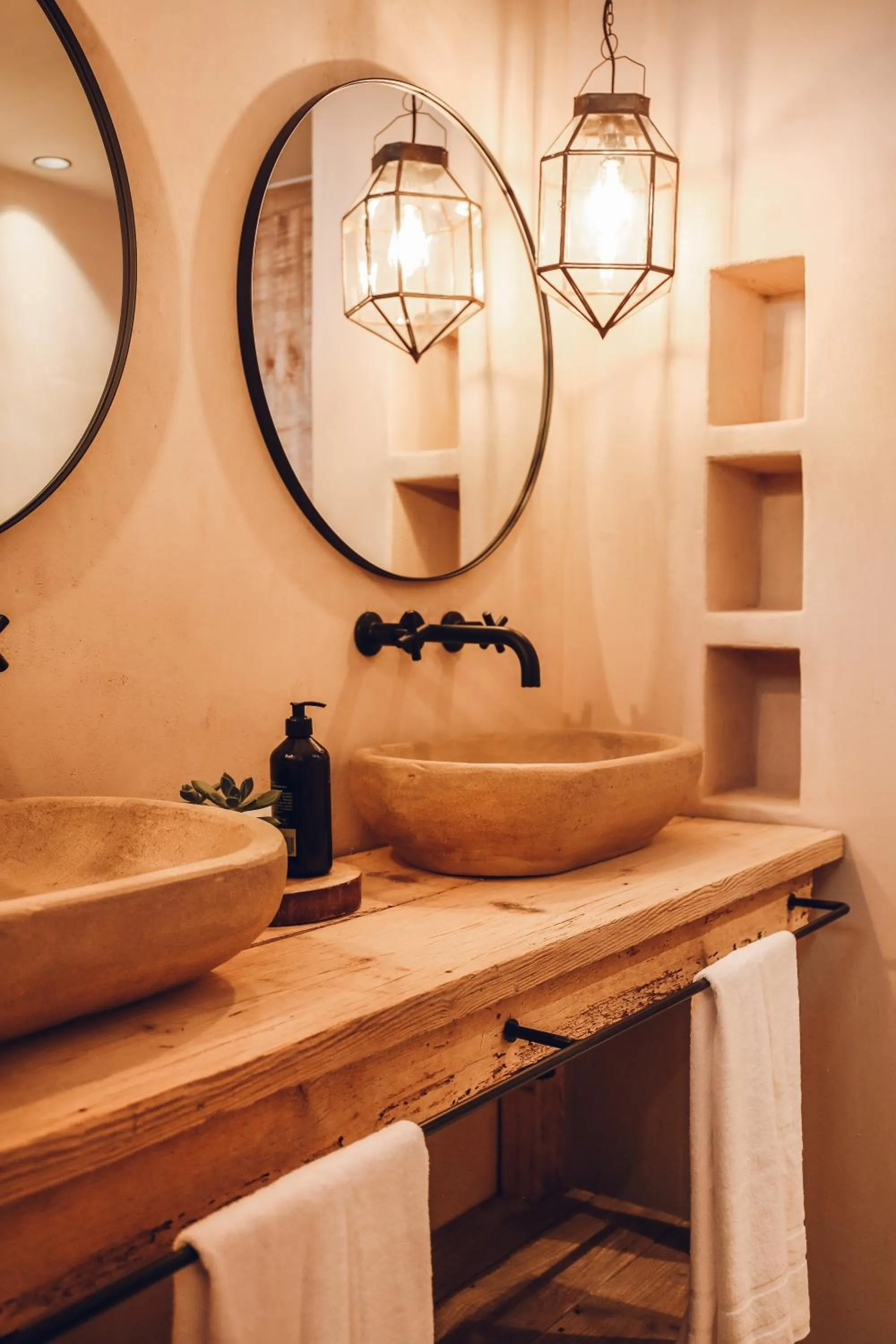 Shower in Nomad Hotel - Xábia Port