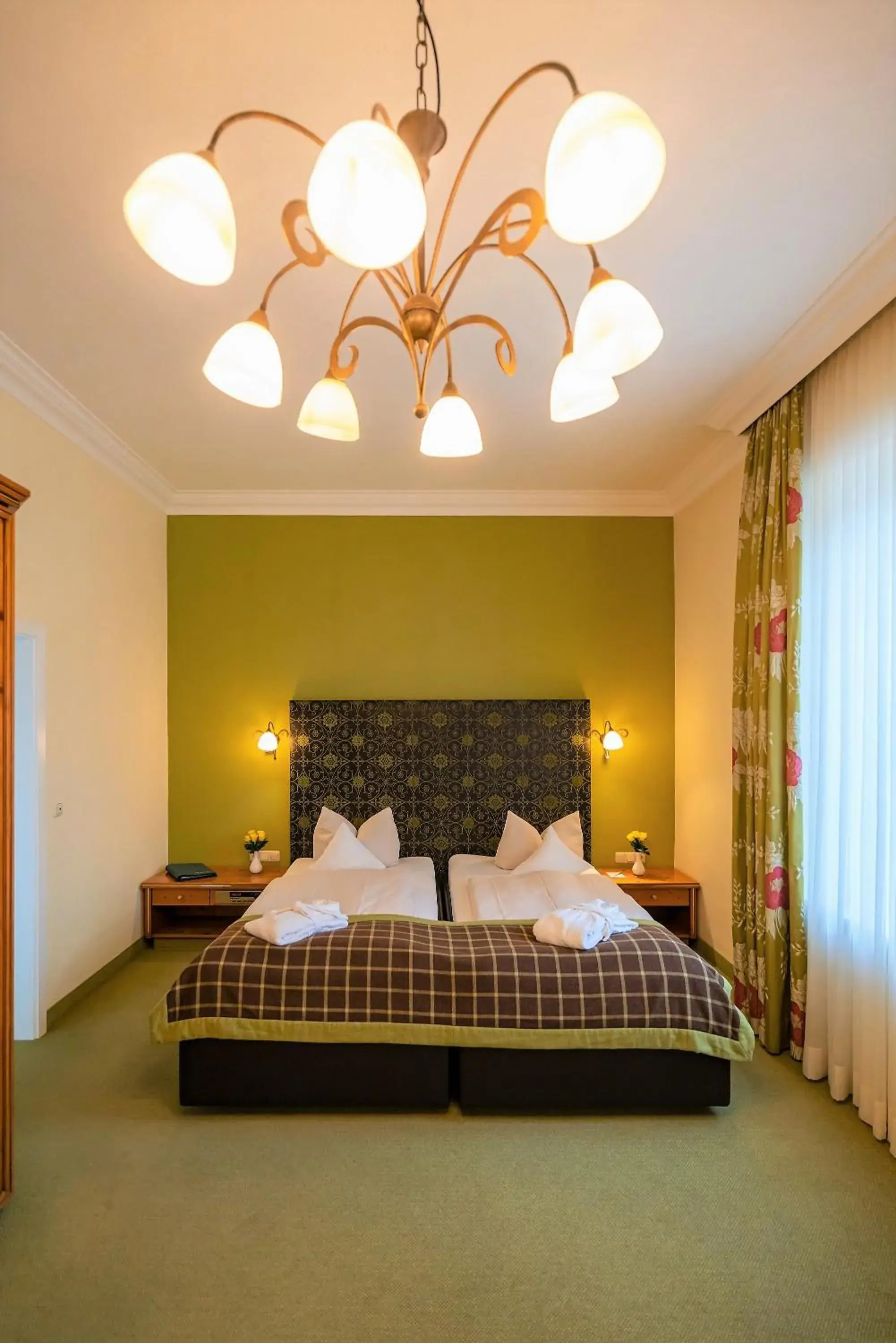 Superior Double or Twin Room in Parkhotel Traunstein Superior Double or Twin Room in Parkhotel Traunstein