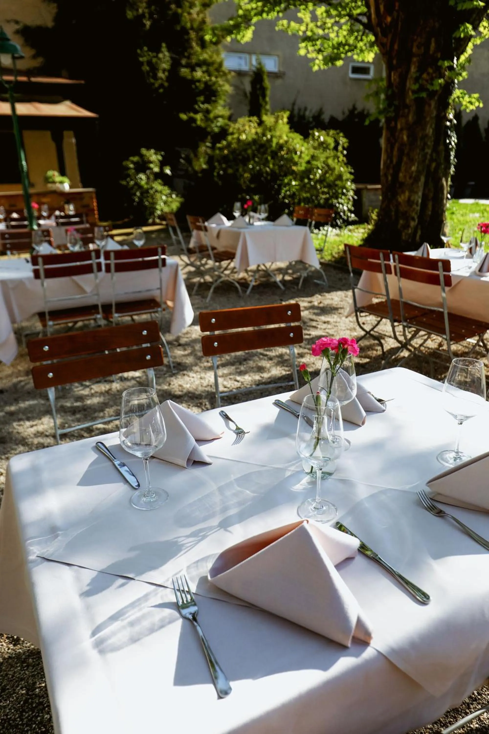 Restaurant/places to eat in Parkhotel Traunstein