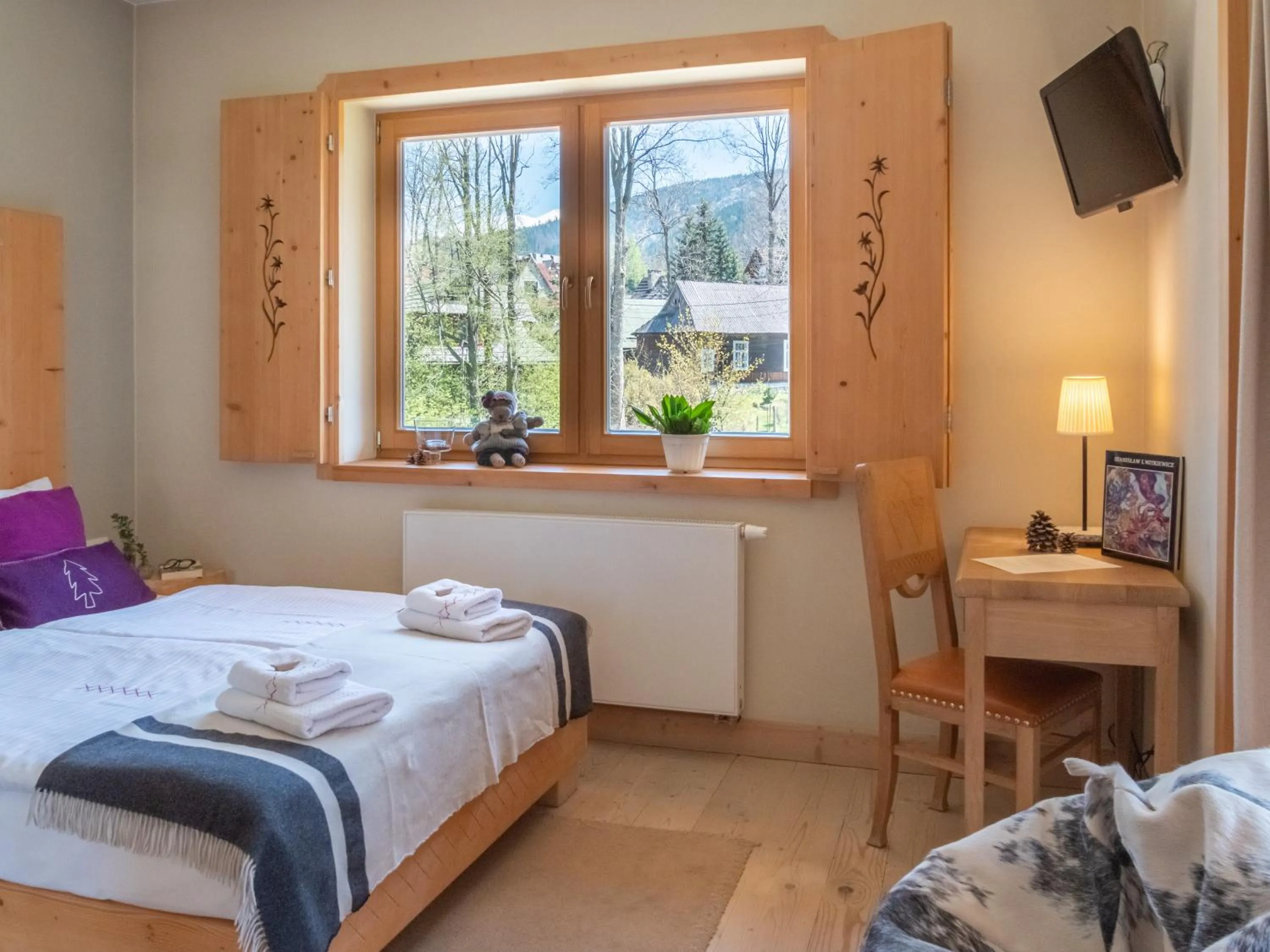 Photo of the whole room, Bed in Willa Mirwa