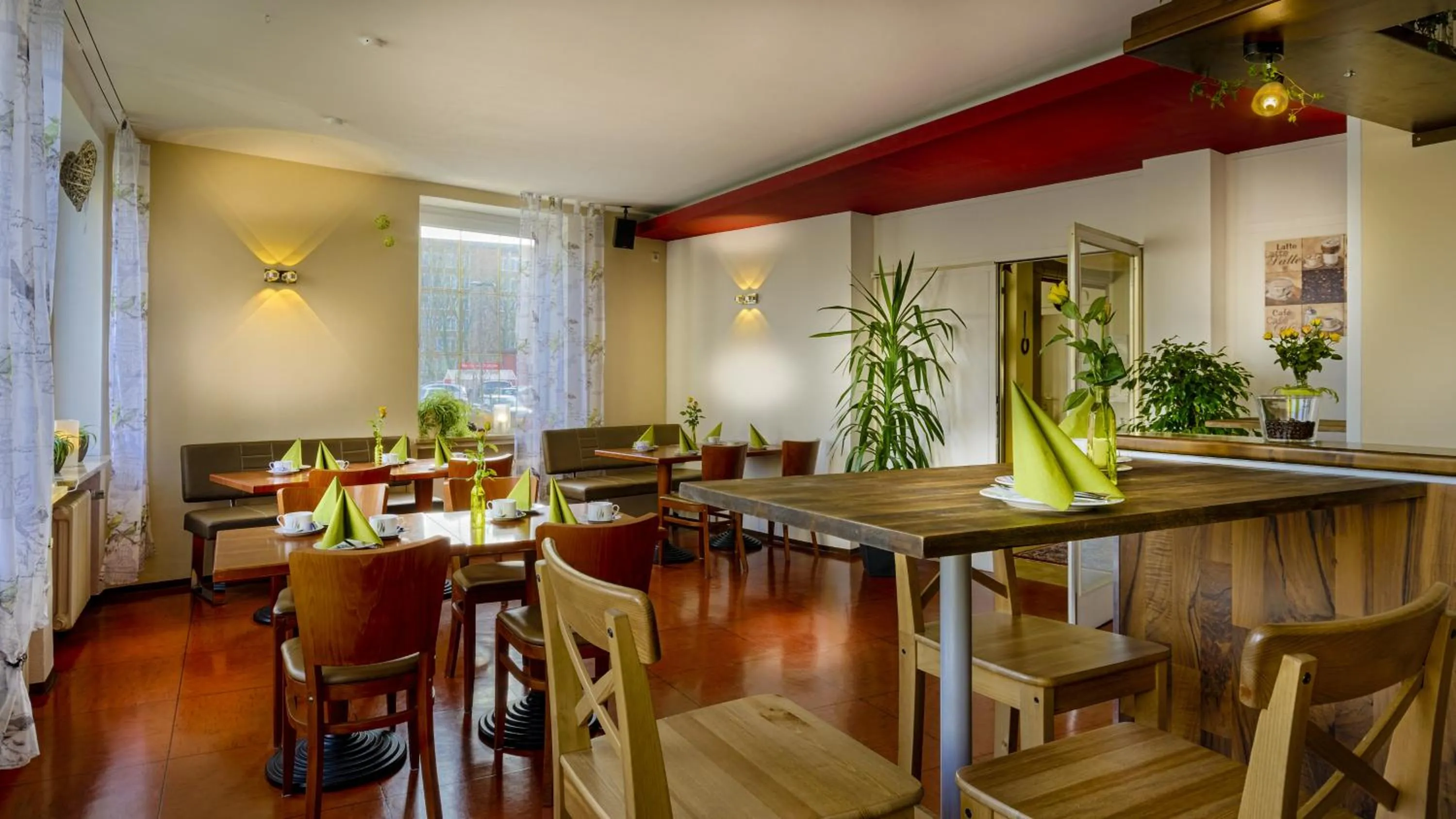 Dining area in Hotel Luitpold