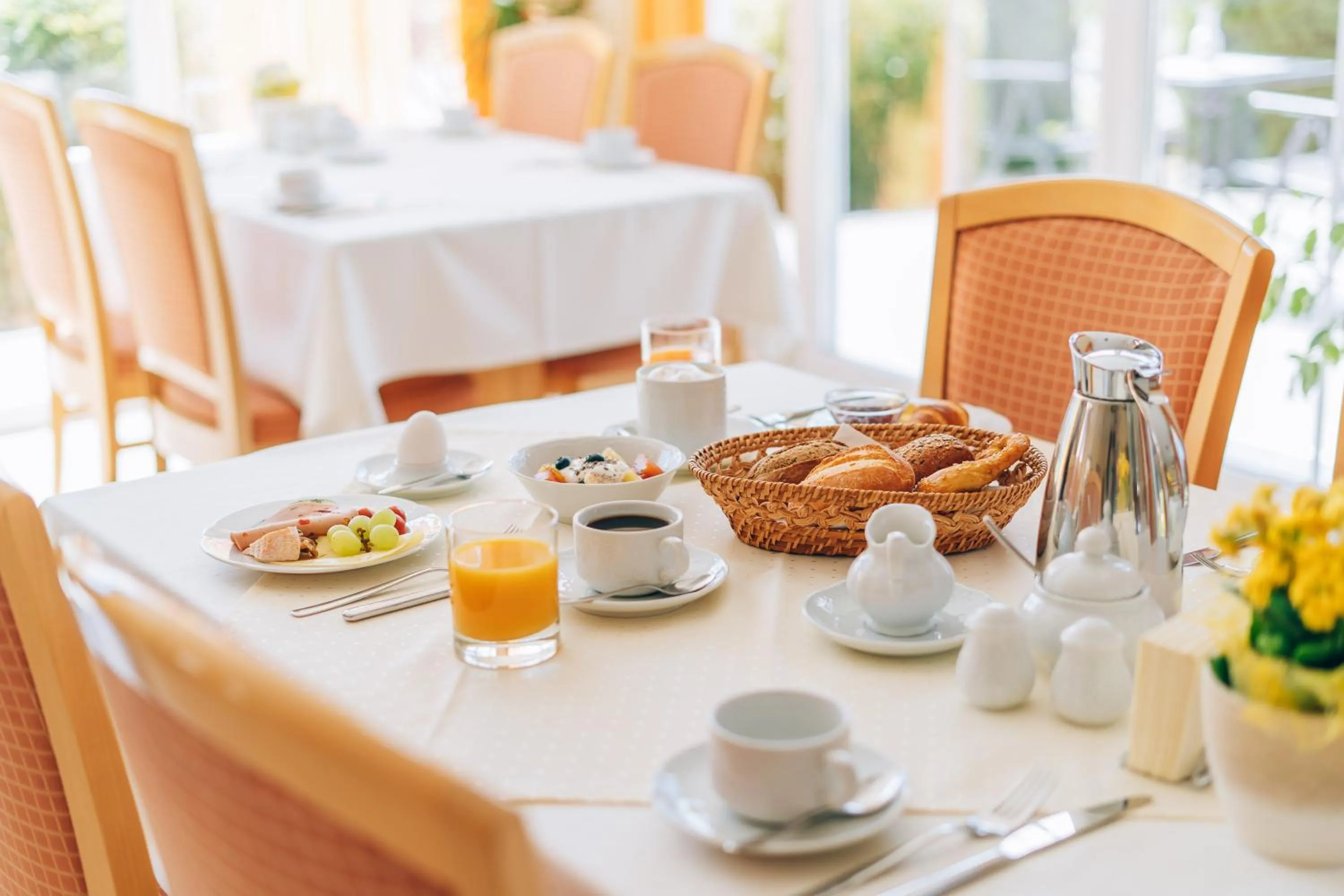Buffet breakfast in Hotel Abenstal