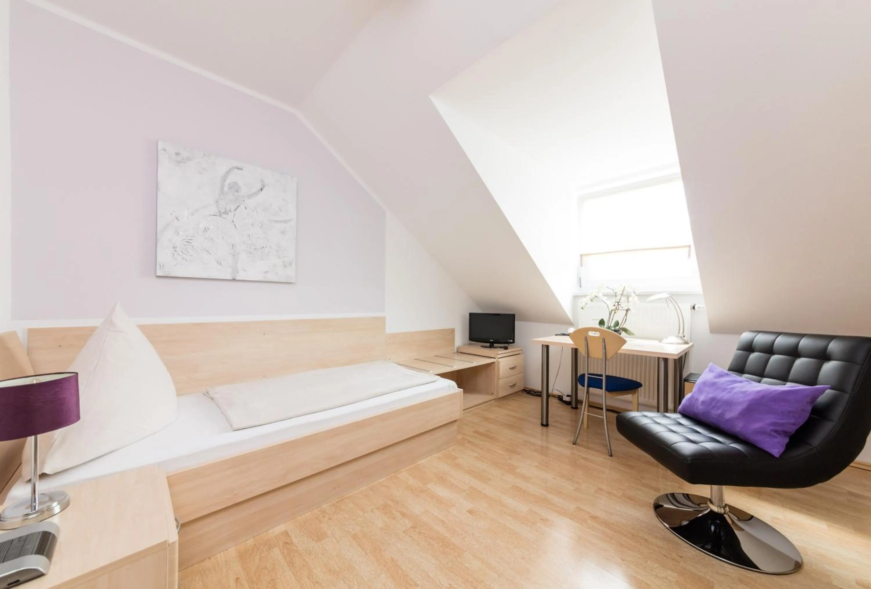 Photo of the whole room in Hotel Bavaria