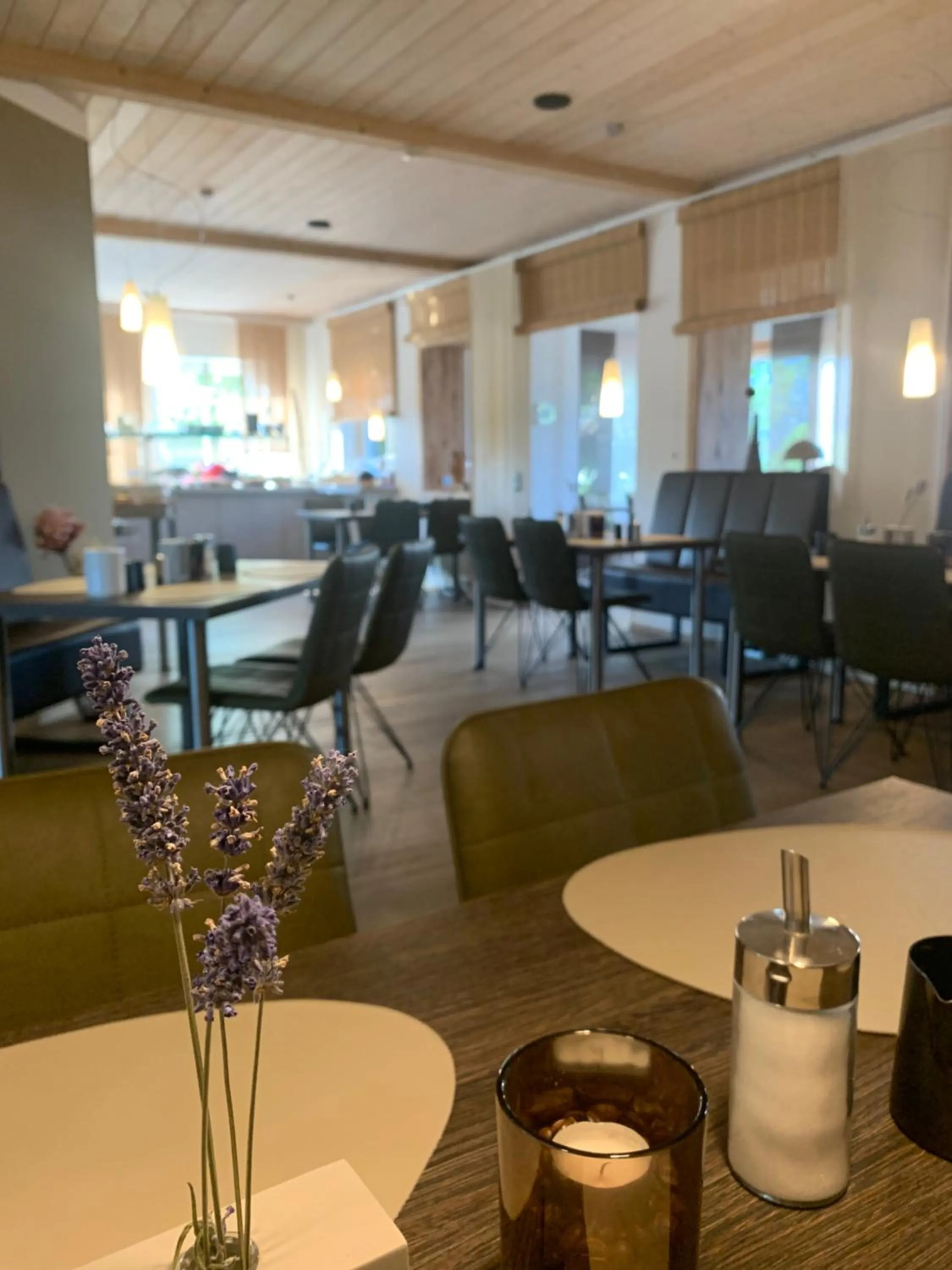 Restaurant/places to eat in Hotel Bavaria