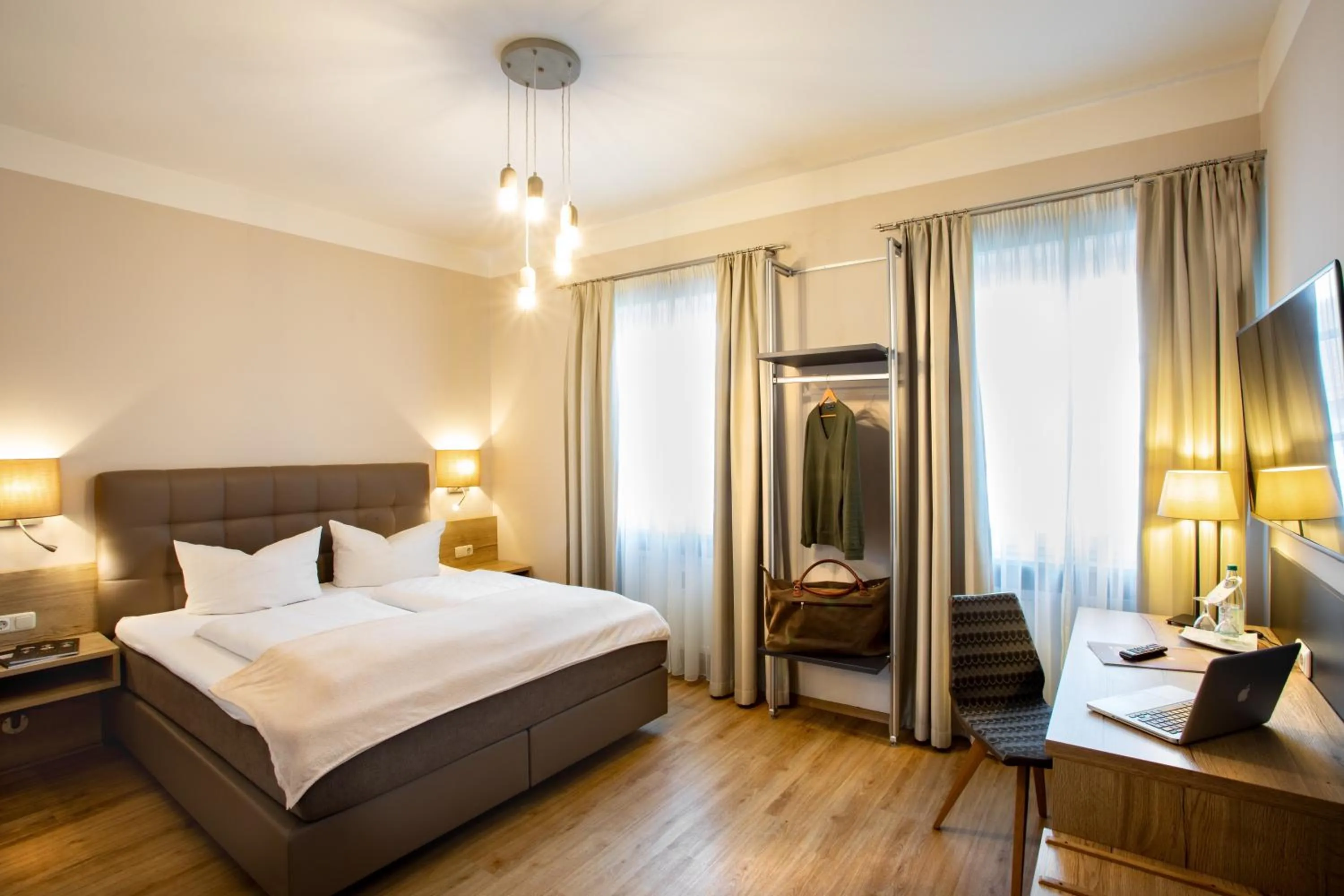 Bed in Boardinghouse Hotel Münchner Hof Pfarrkirchen