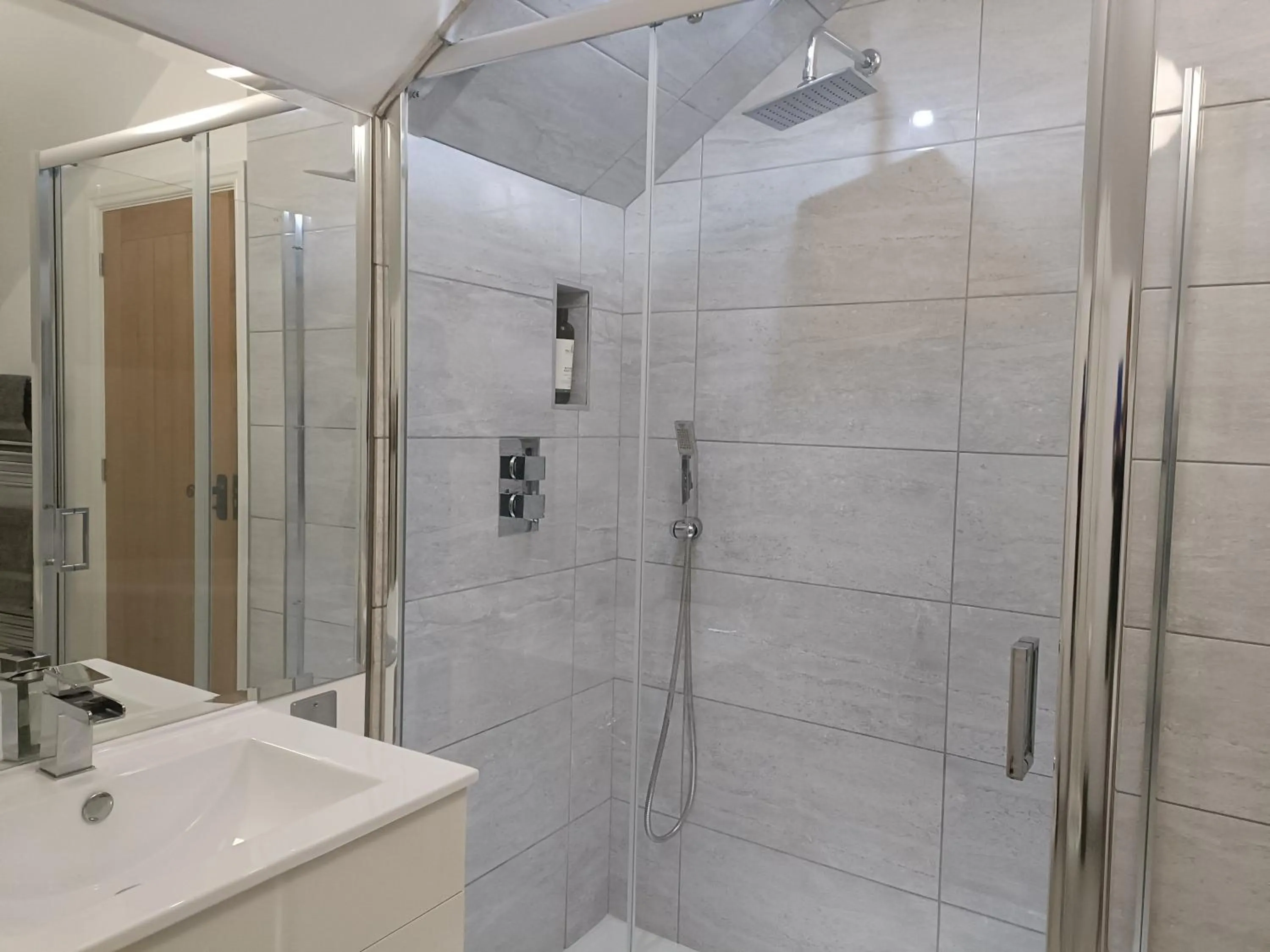 Shower in Keepers Retreat