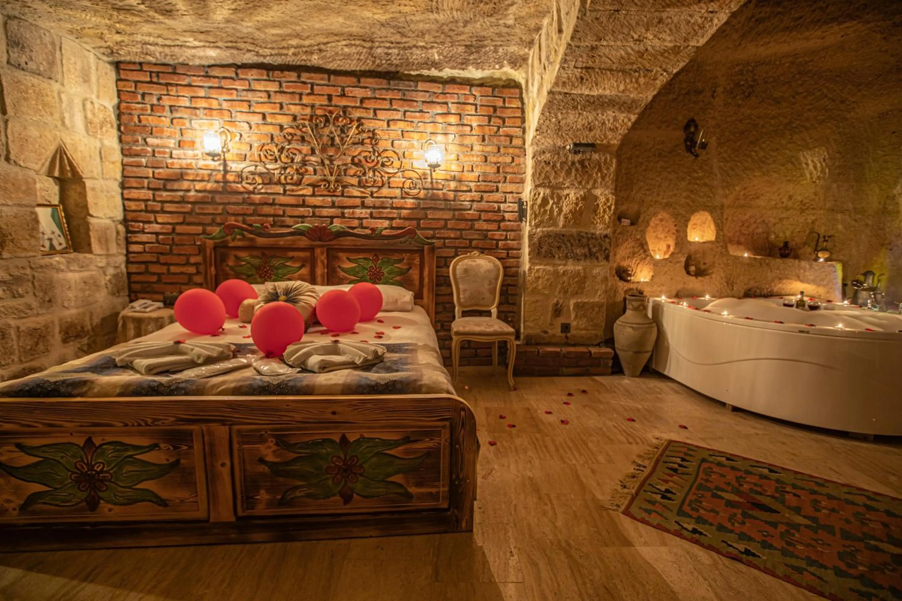 Bed in Casia Cave Suites