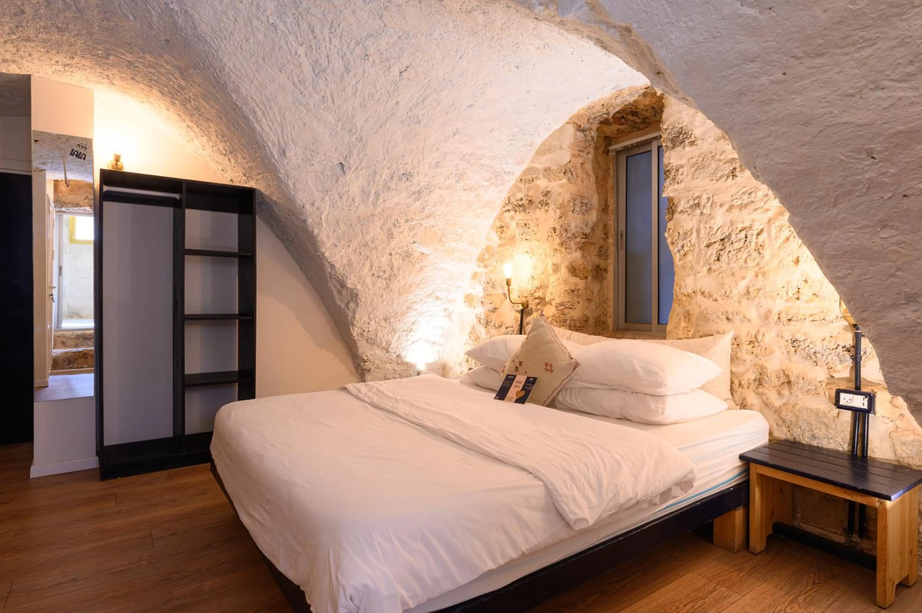 Bed in Tel-Aviv LALA Boutique Hotel