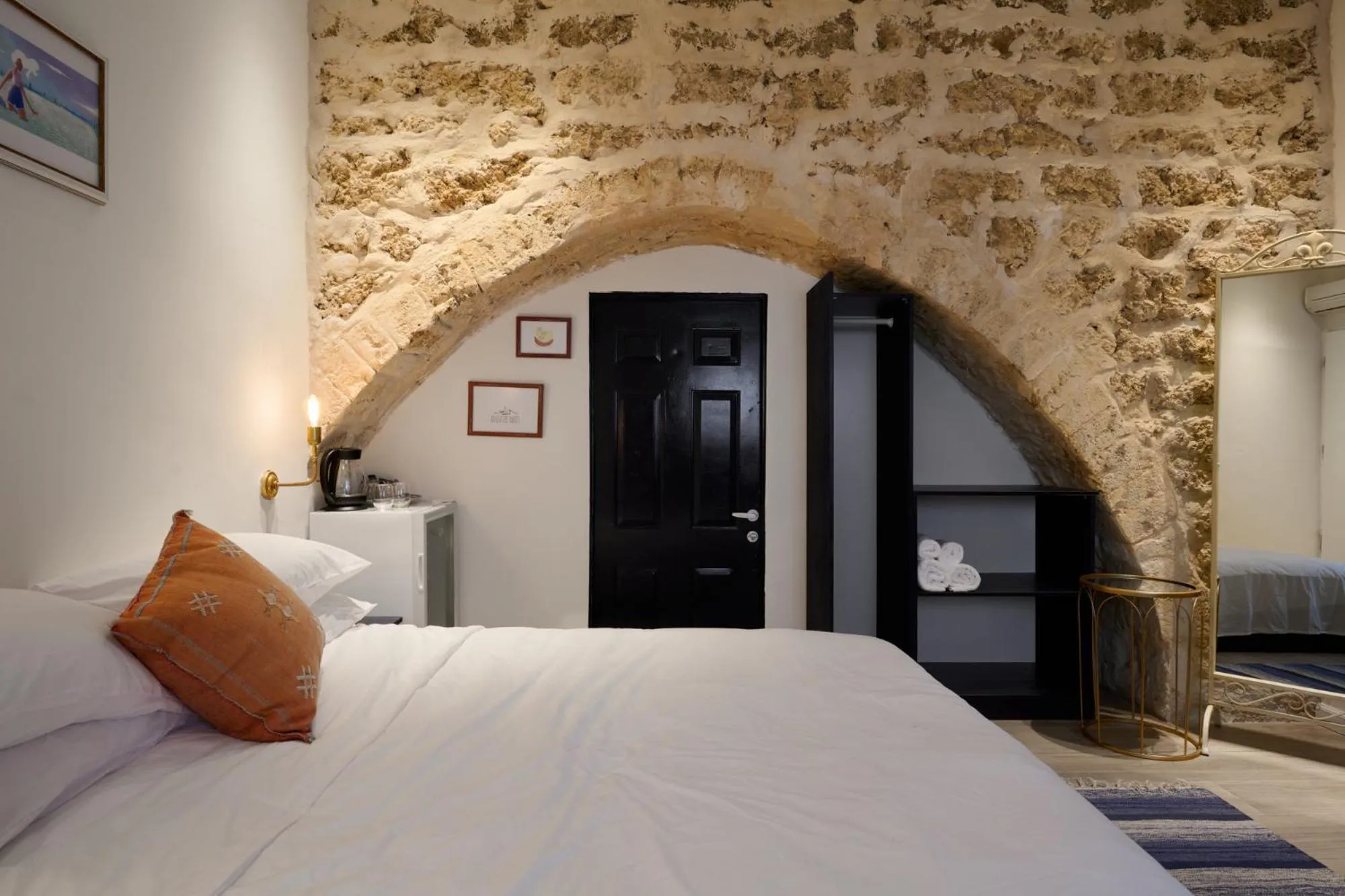 Bed in Tel-Aviv LALA Boutique Hotel