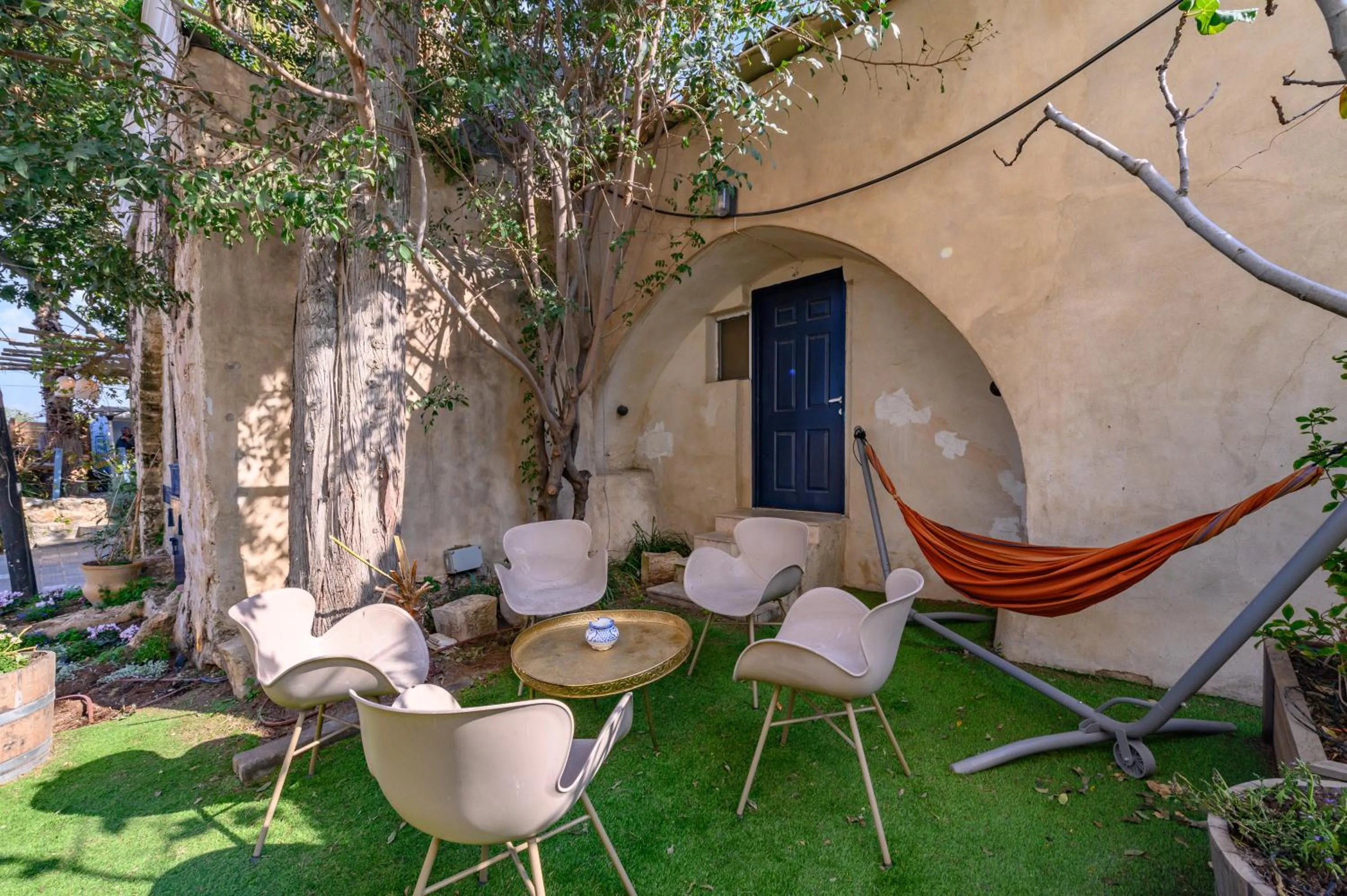 Patio in Tel-Aviv LALA Boutique Hotel