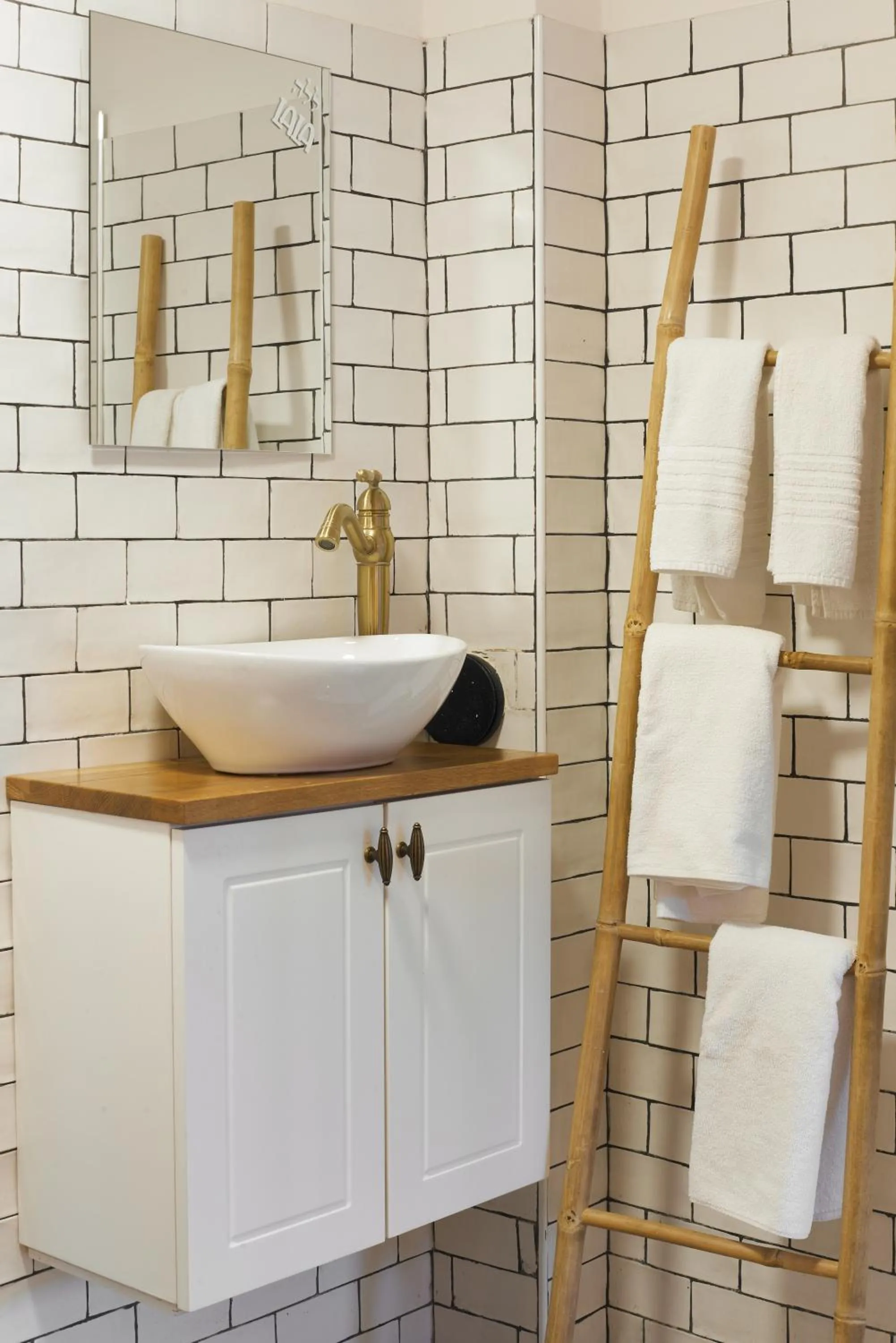 Bathroom in Tel-Aviv LALA Boutique Hotel