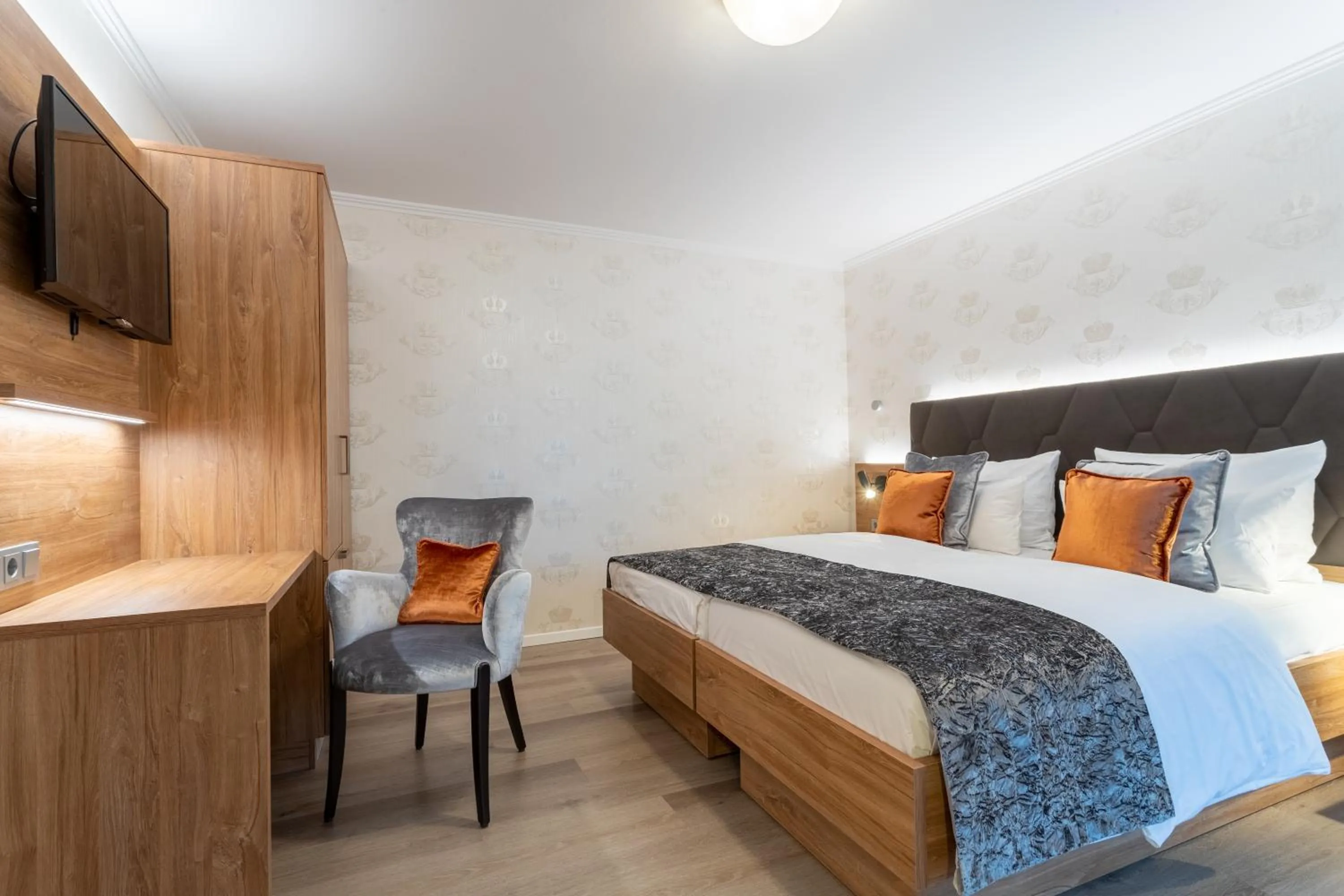 Photo of the whole room, Bed in Villa Westend Hotel an der Messe