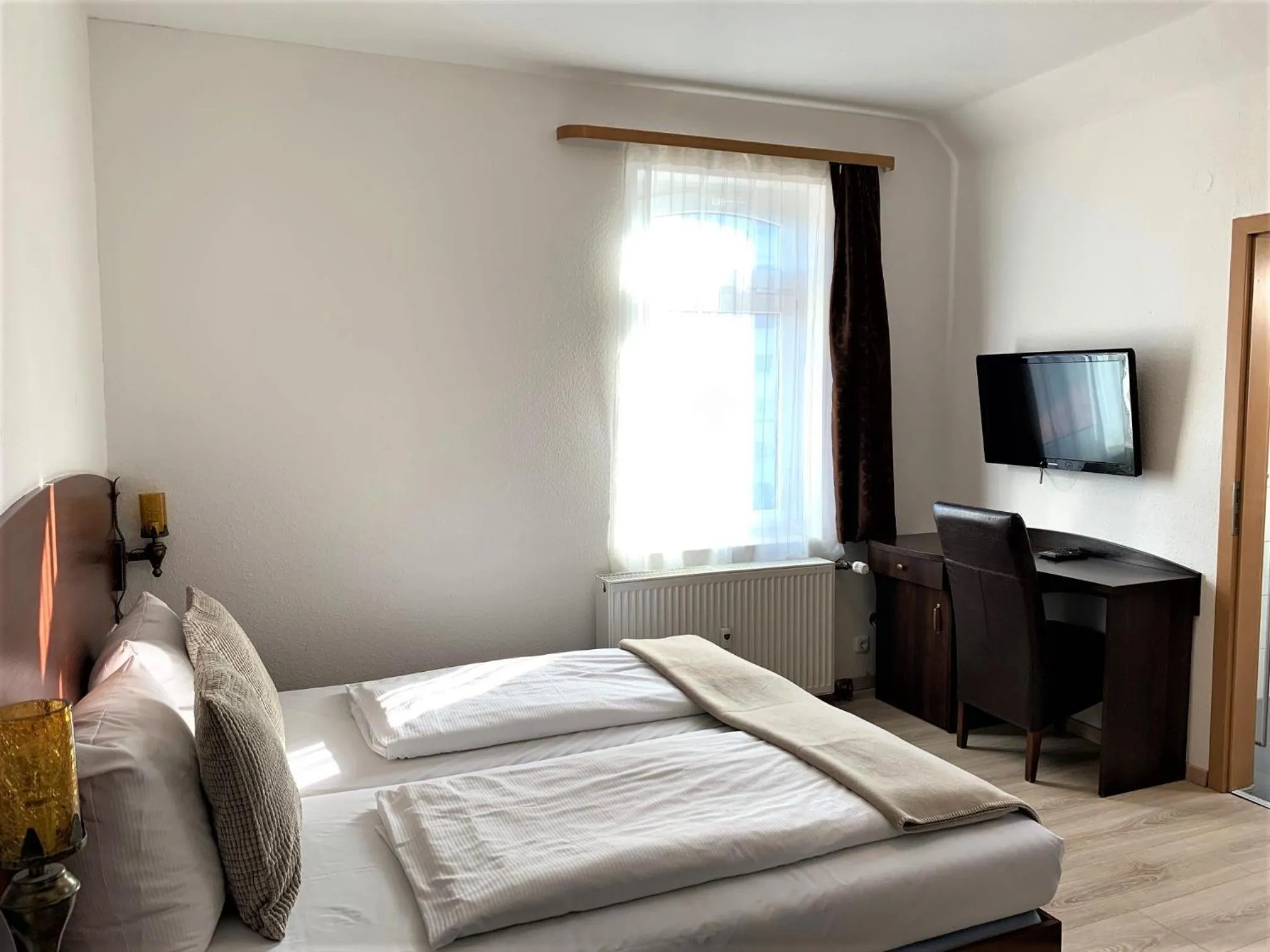 Bedroom, Bed in Hotel zum Adler