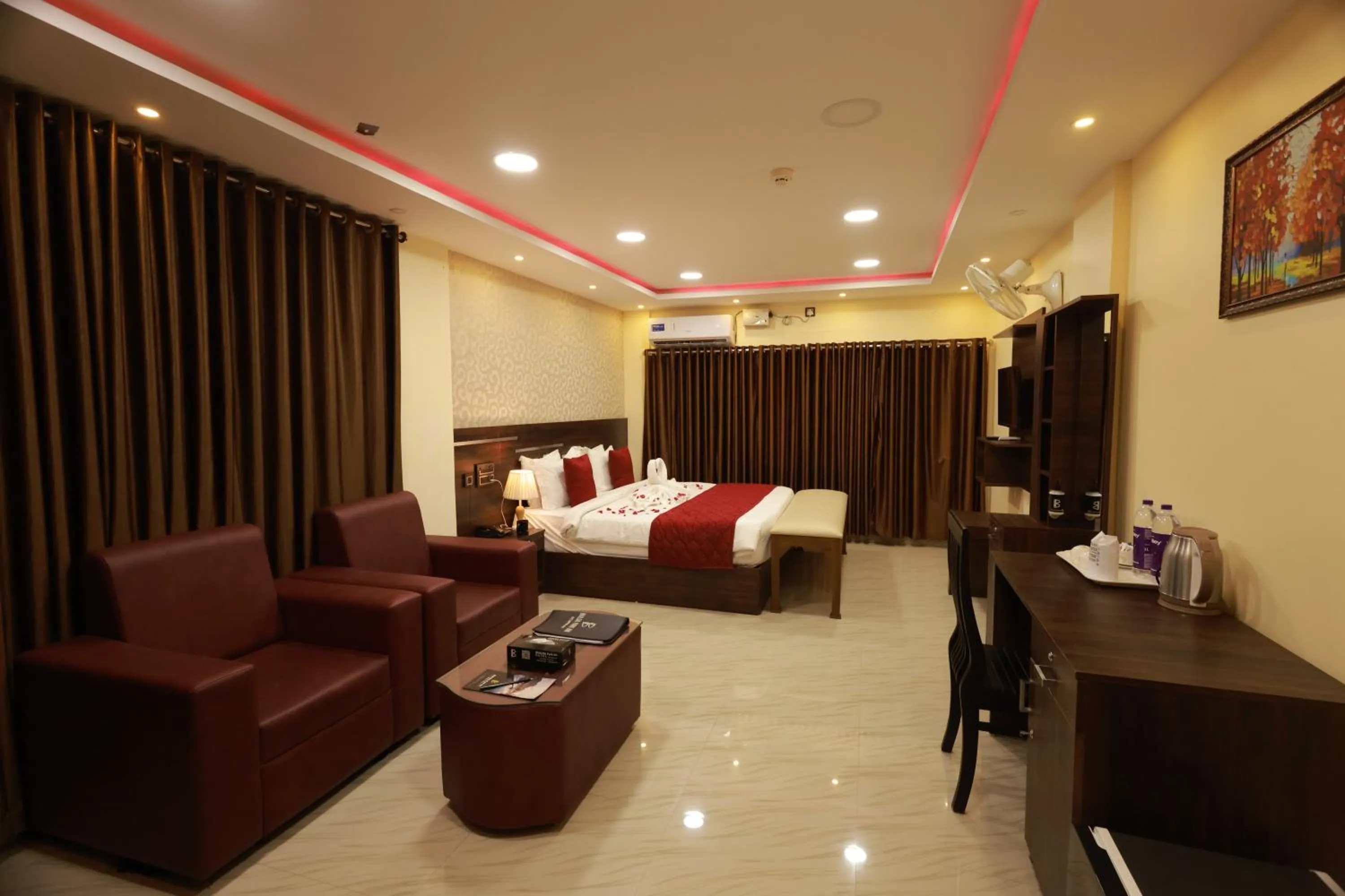 Bedroom, Bed in Builda Park inn