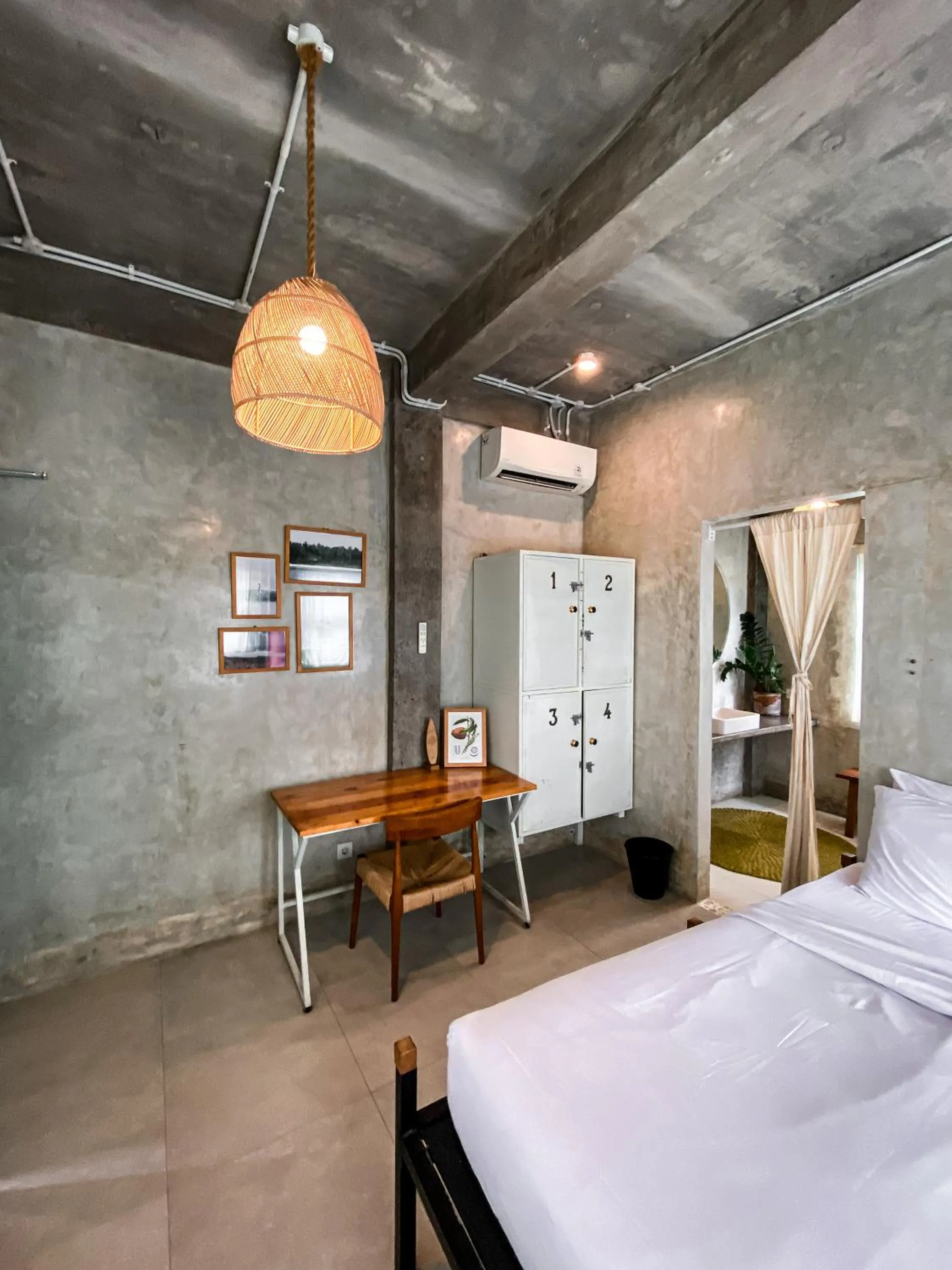 Bedroom in Good Mantra Studio