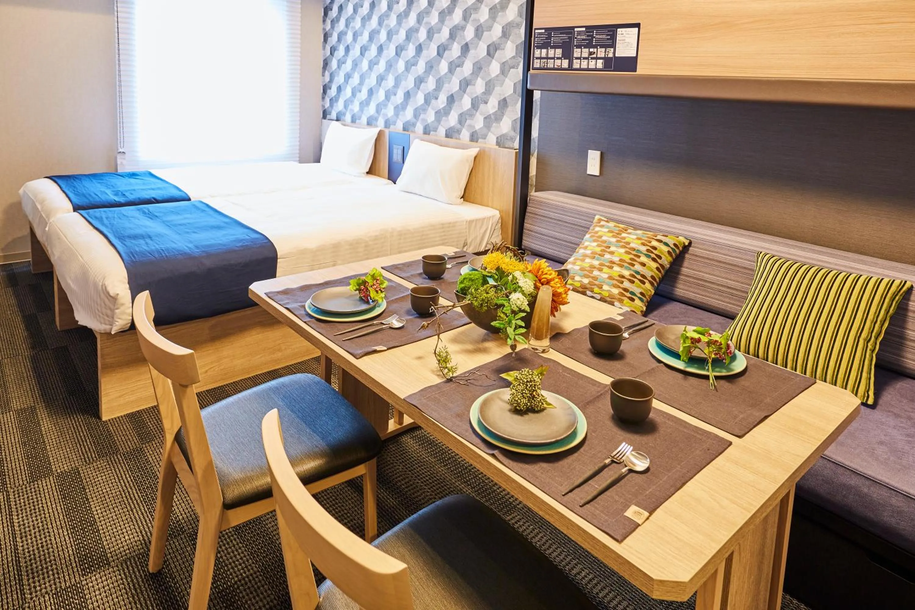 Photo of the whole room, Bed in MONday Apart Ueno Shinokachimachi