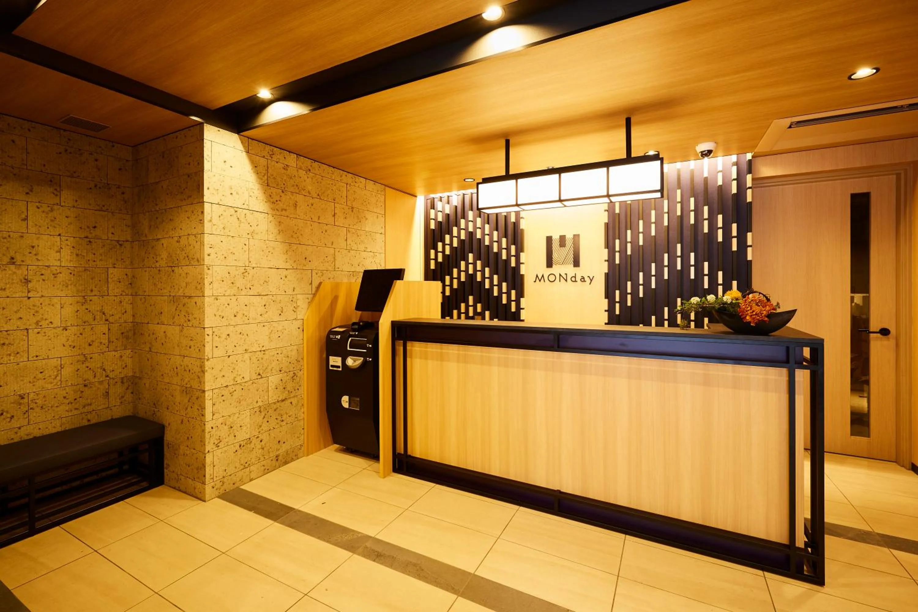 Lobby or reception in MONday Apart Ueno Shinokachimachi