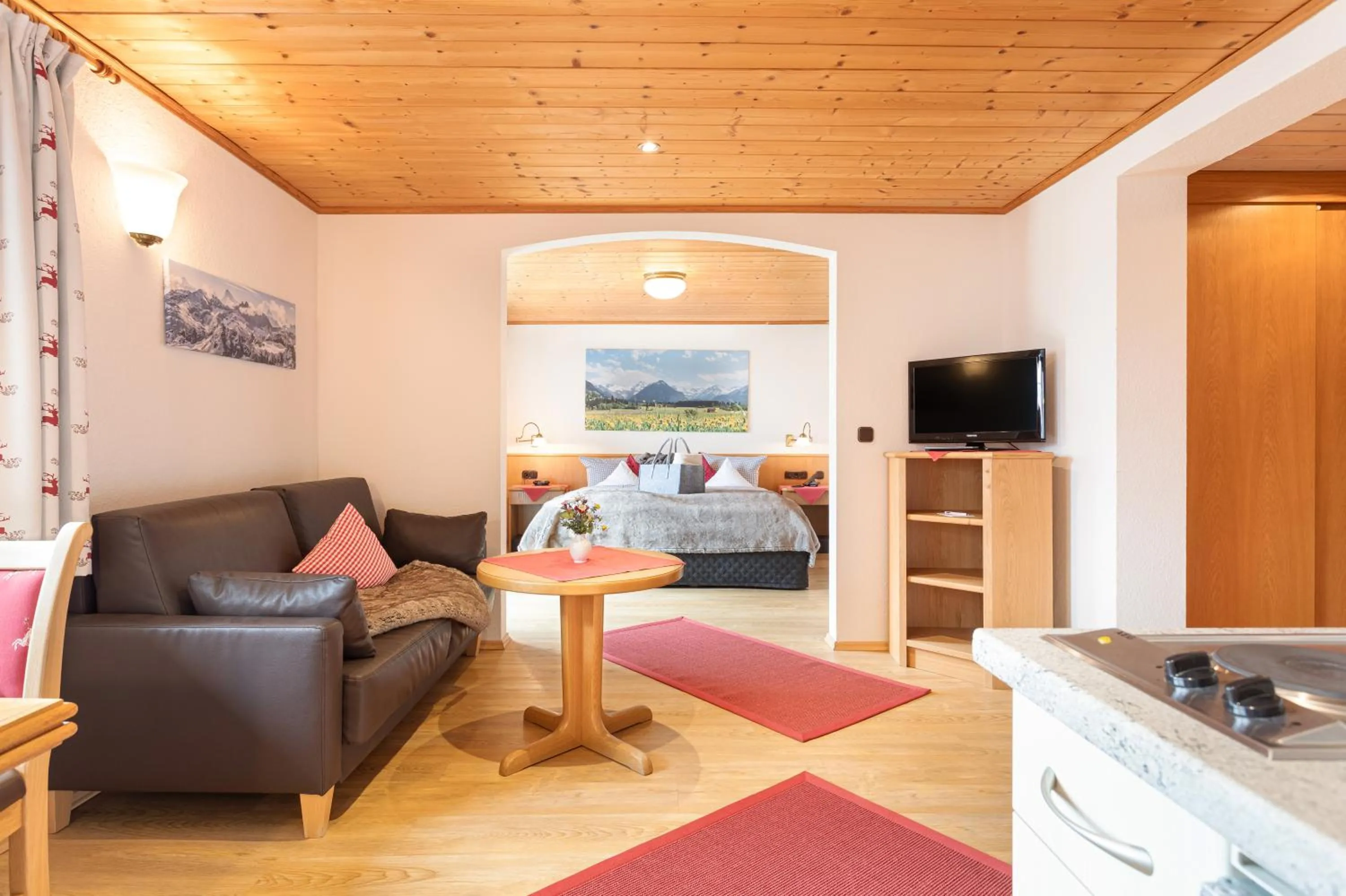 Familien- und Wellnesshotel "Landhaus Viktoria"