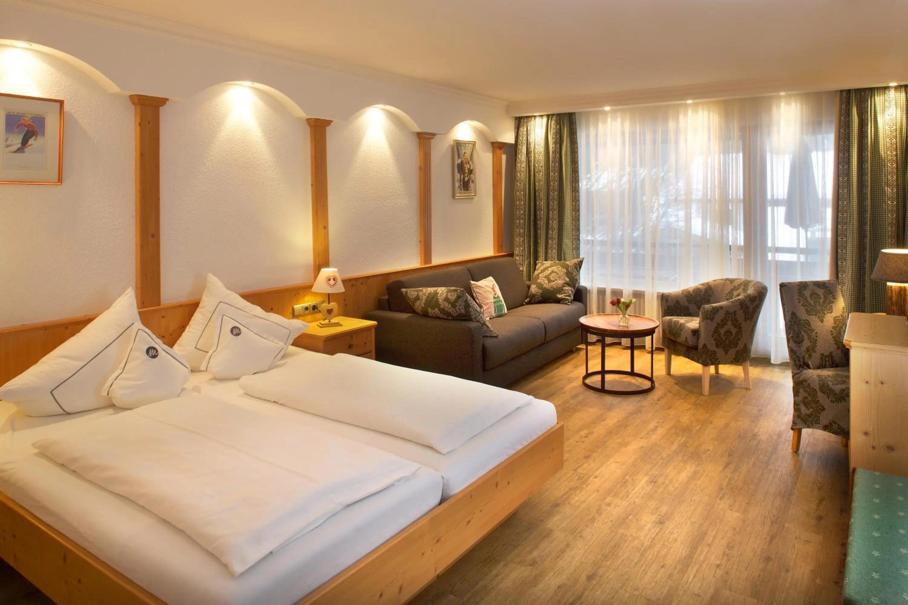 Bed in Hotel Menning ***S