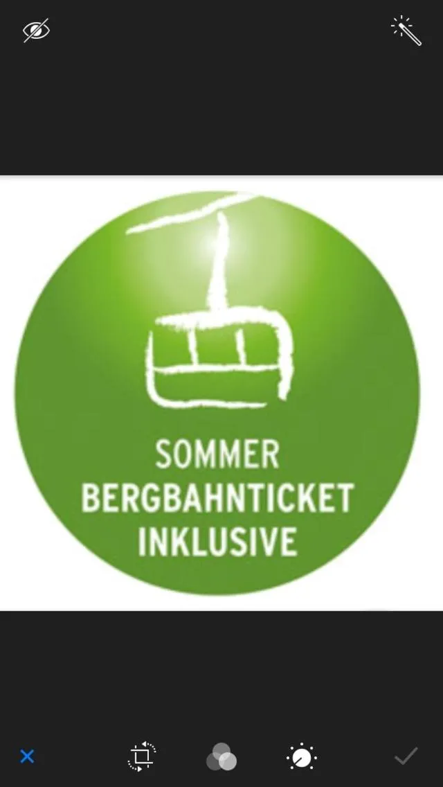 Text overlay in Hotel Menning ***S