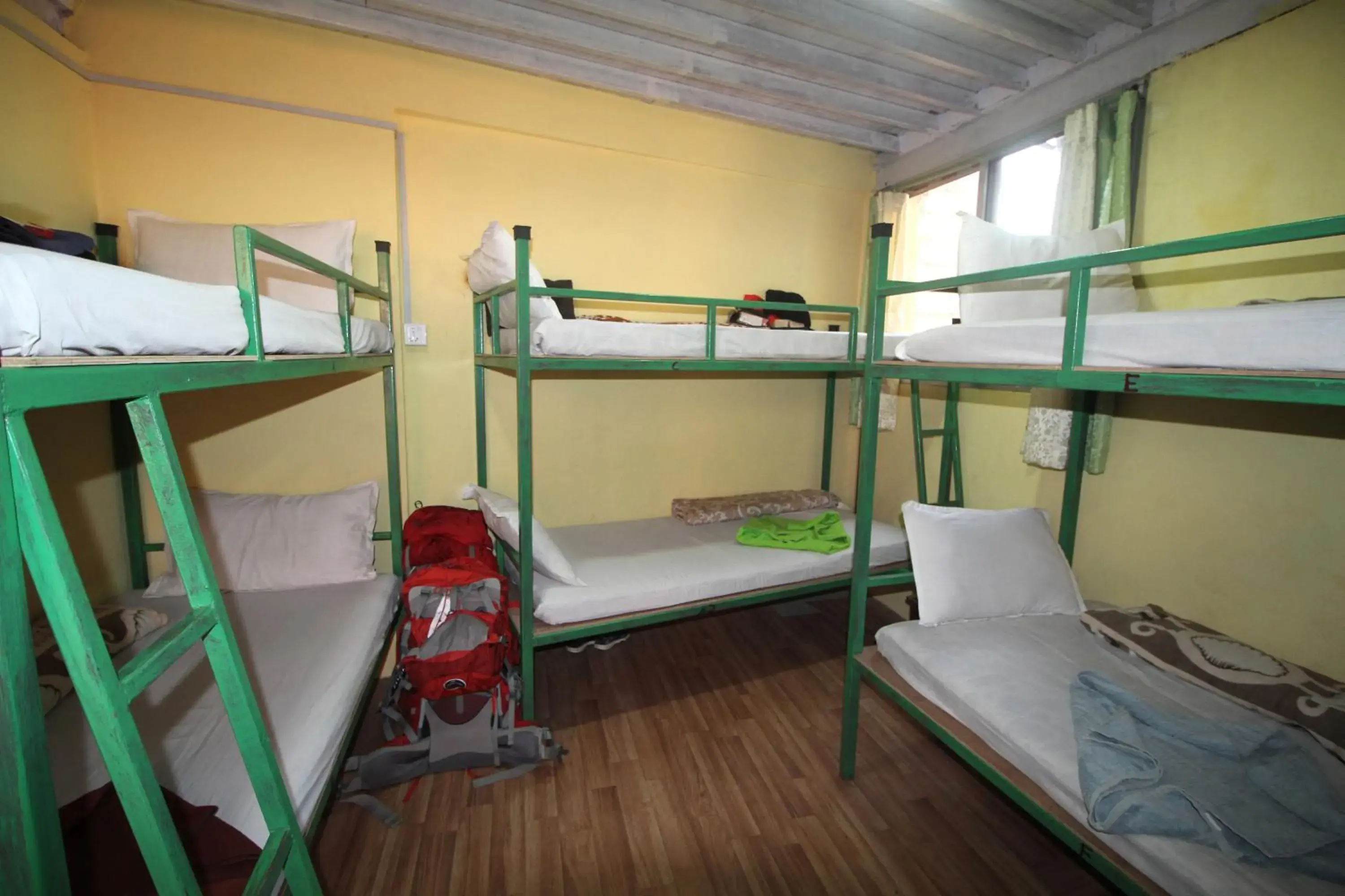 Bed in 6-Bed Dormitory Room in Beehive Hostel Kathmandu Bed in 6-Bed Dormitory Room in Beehive Hostel Kathmandu