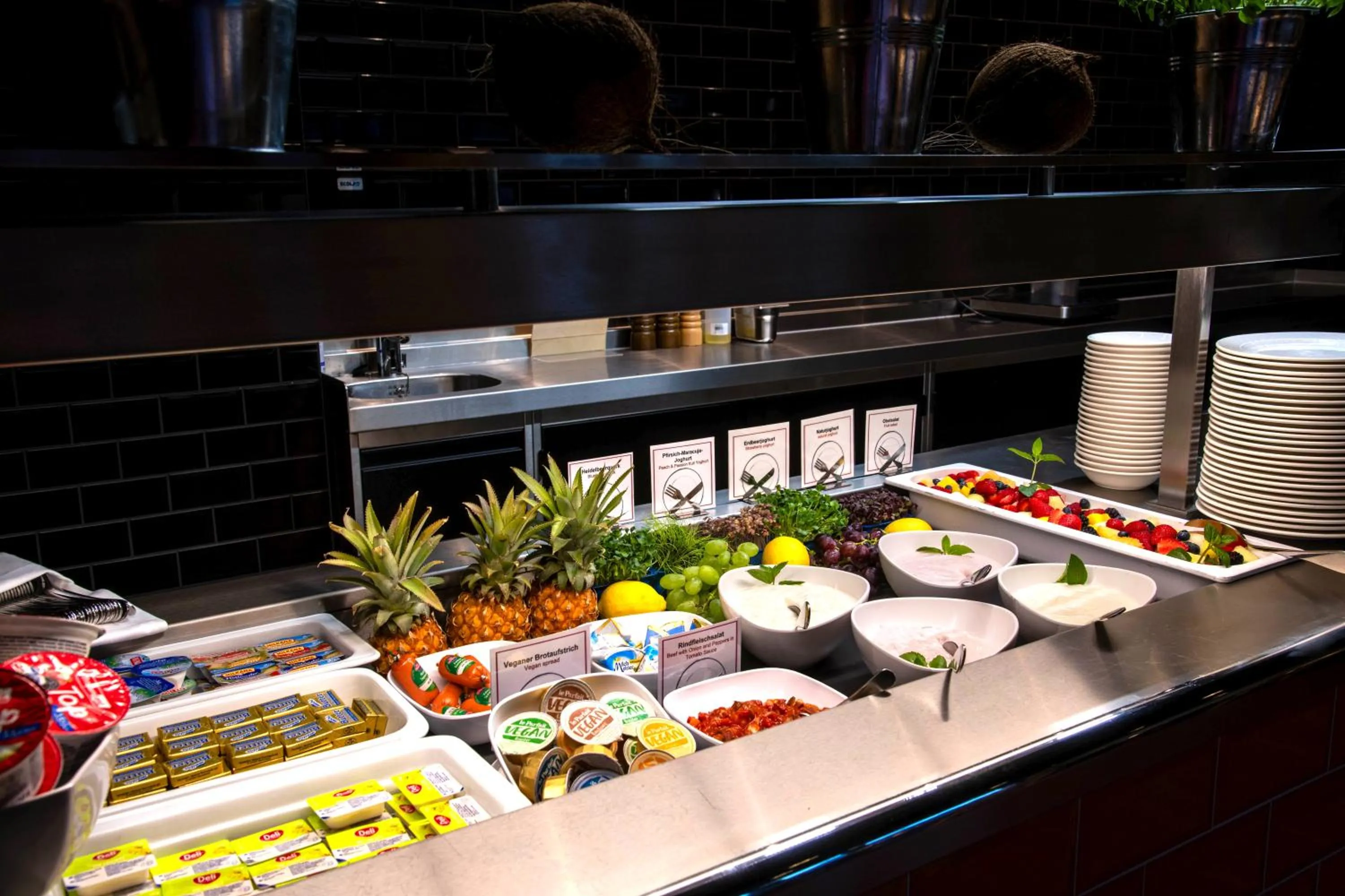 Breakfast in Best Western Premier Airporthotel Berlin