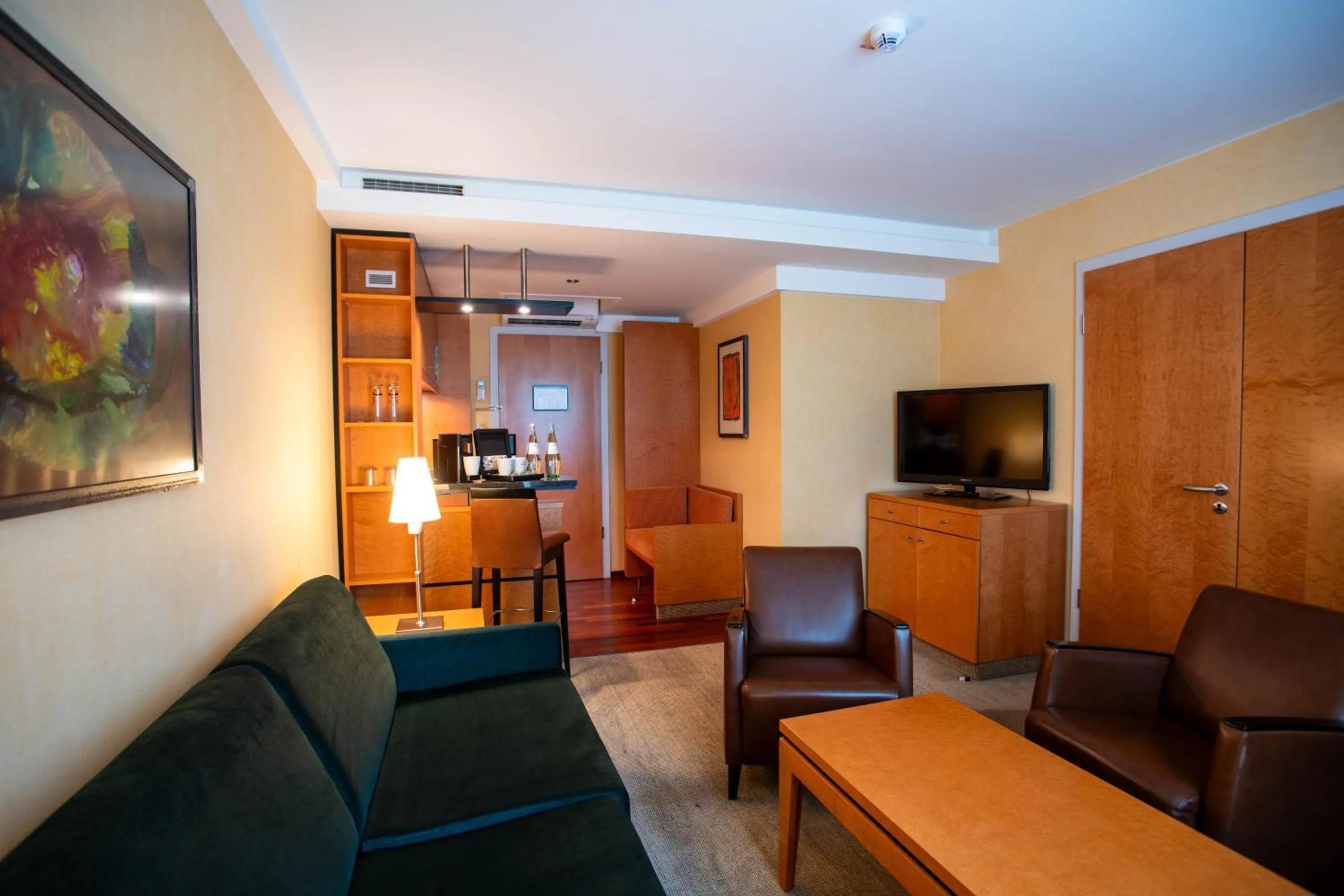 Living room in Best Western Premier Airporthotel Berlin