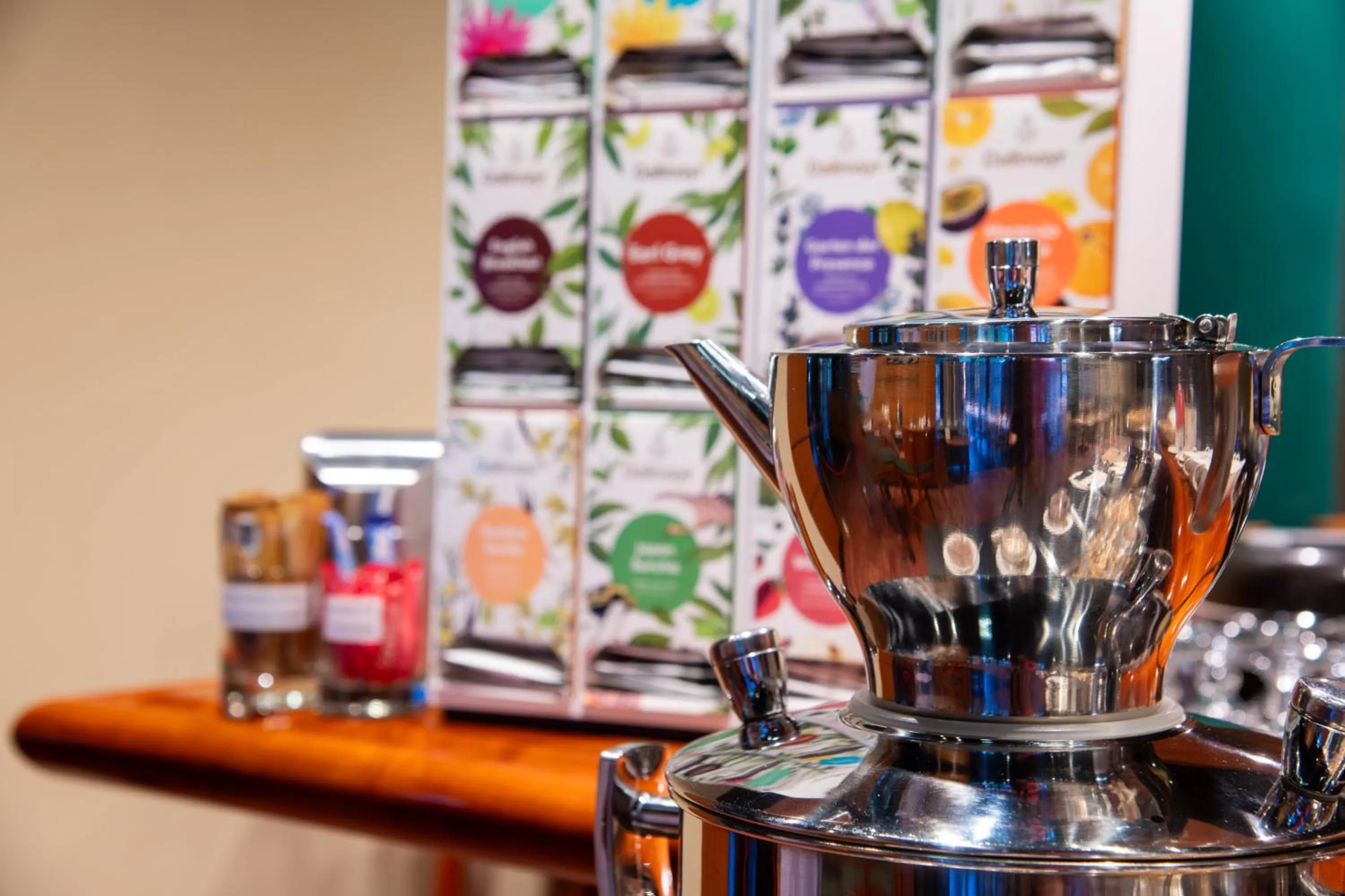 Coffee/tea facilities in Best Western Premier Airporthotel Berlin