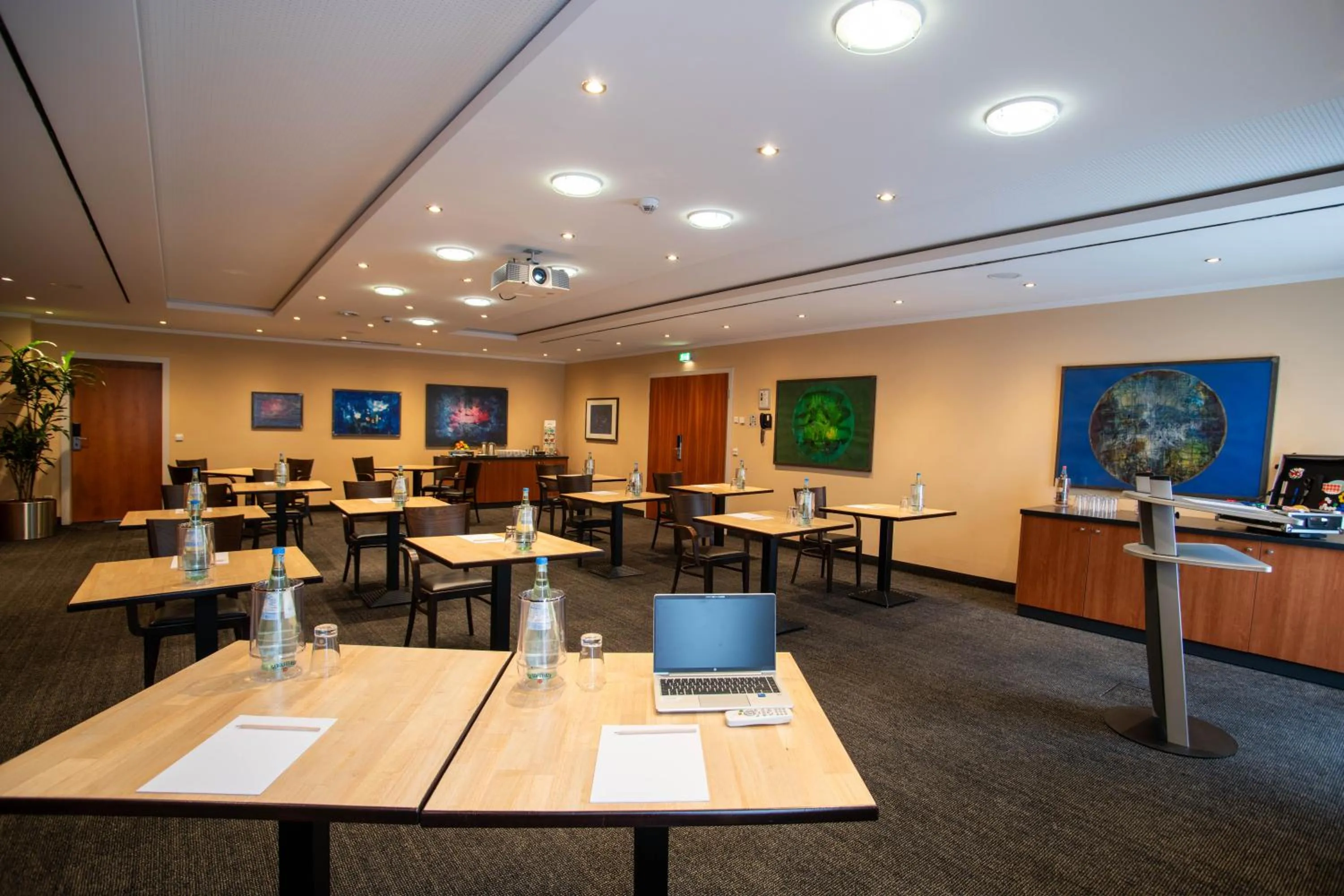 Meeting/conference room in Best Western Premier Airporthotel Berlin