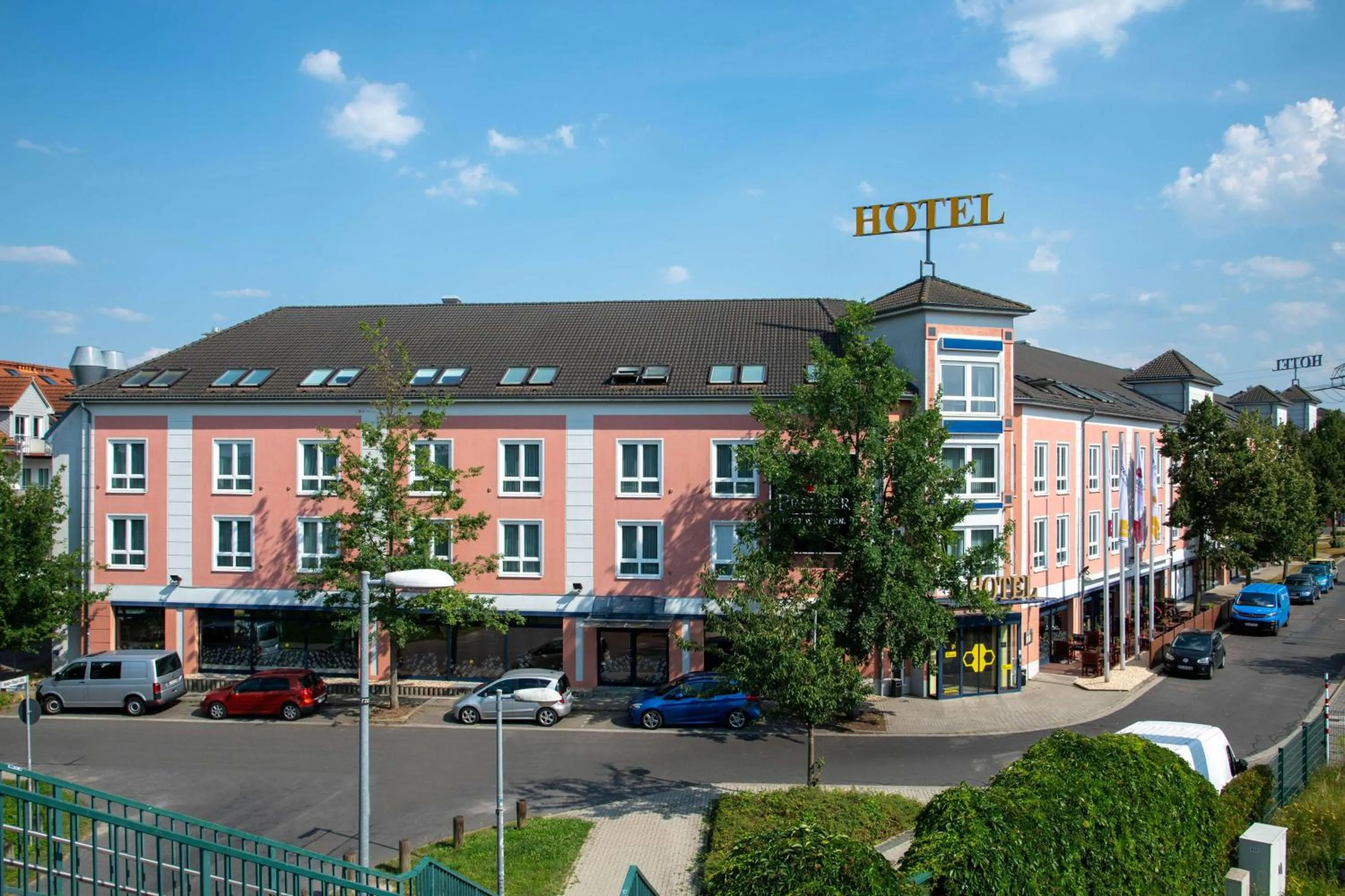 Property building in Best Western Premier Airporthotel Berlin
