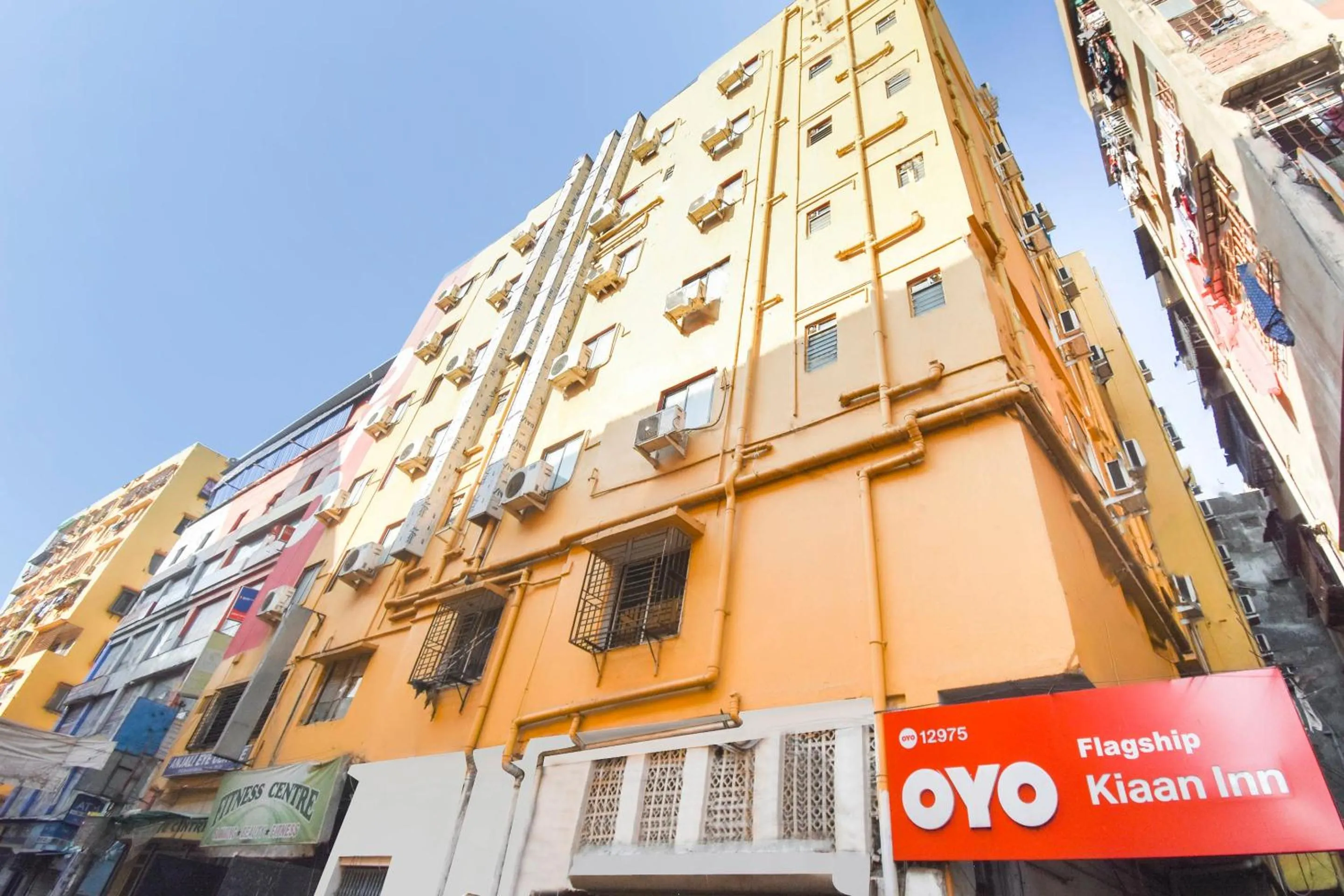 Facade/entrance in Kiaan Inn