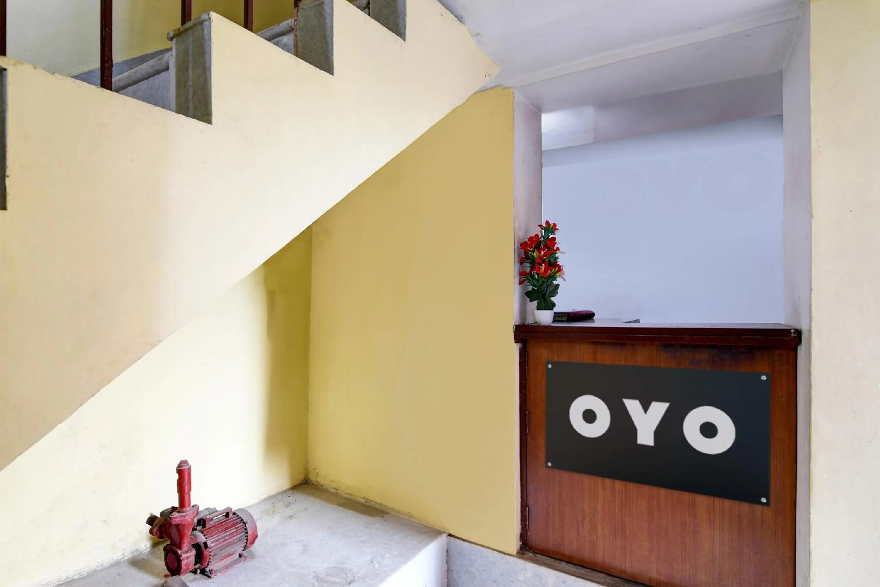 Lobby or reception in Hotel O Sonali Guest house