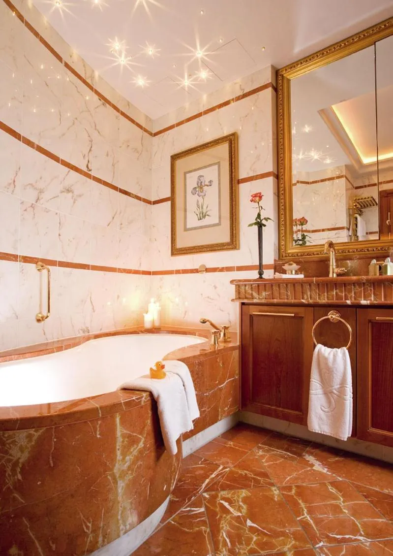 Bathroom in Althoff Seehotel Überfahrt