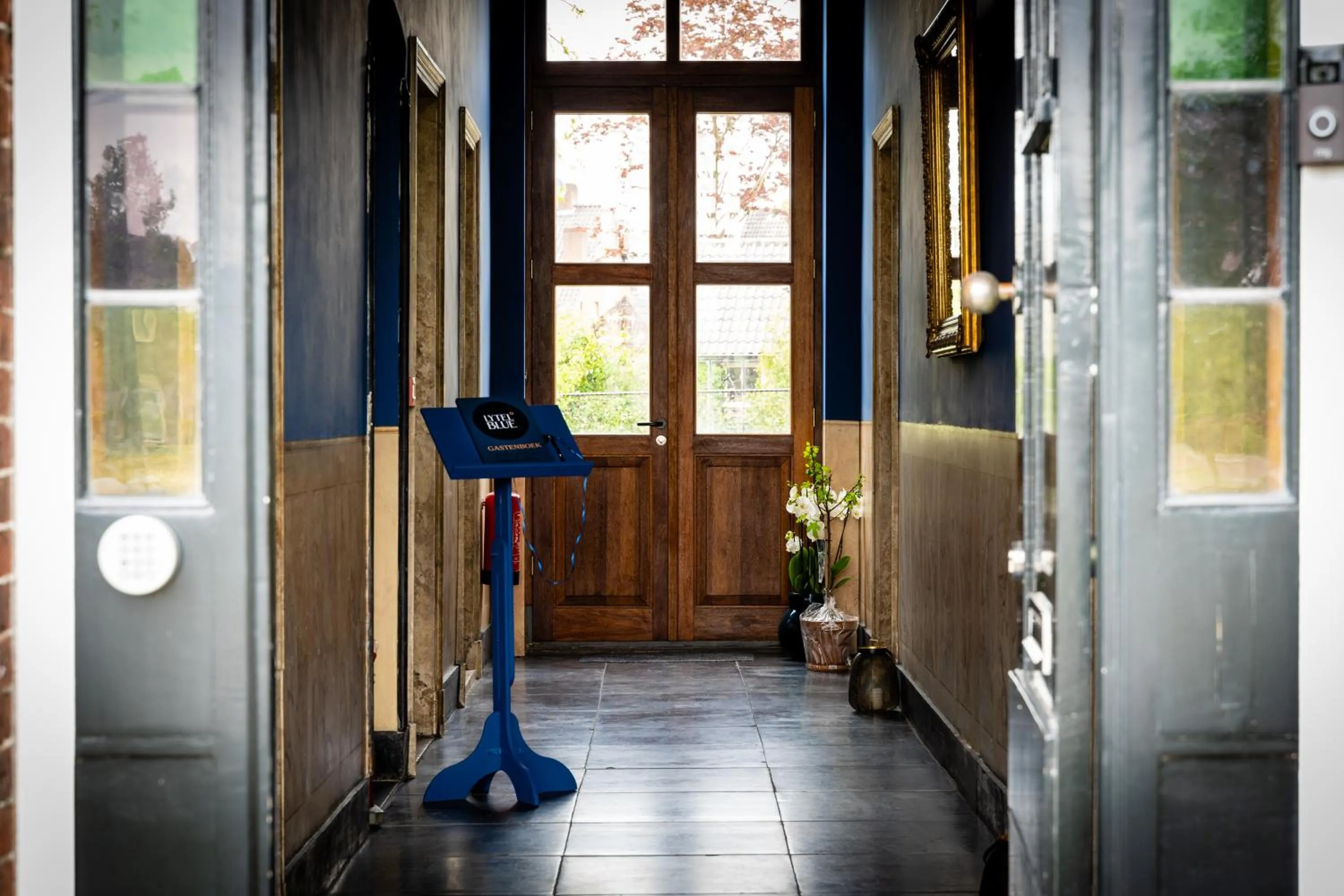 Decorative detail in Boutique hotel Lytel Blue