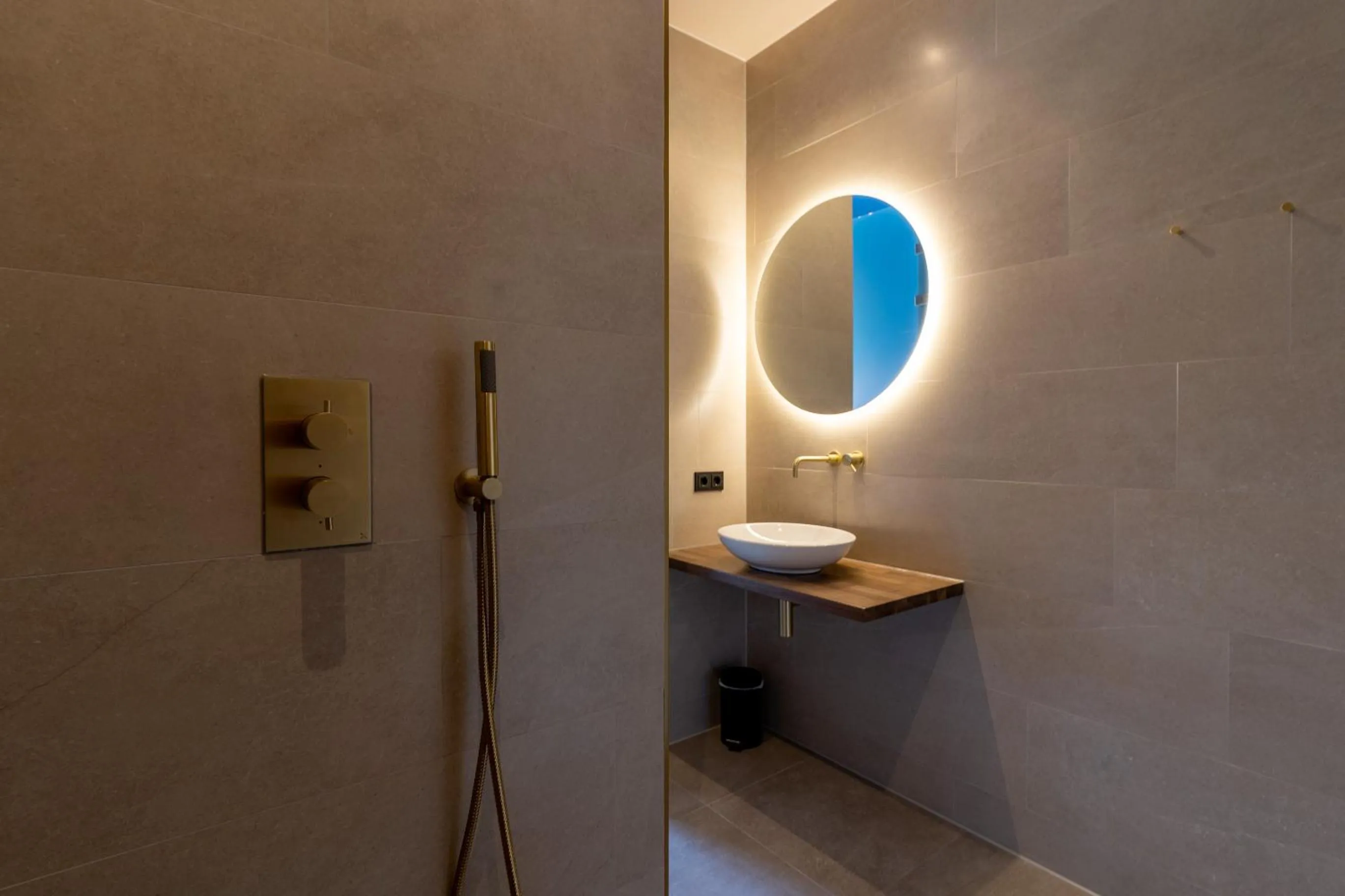 Bathroom in Boutique hotel Lytel Blue