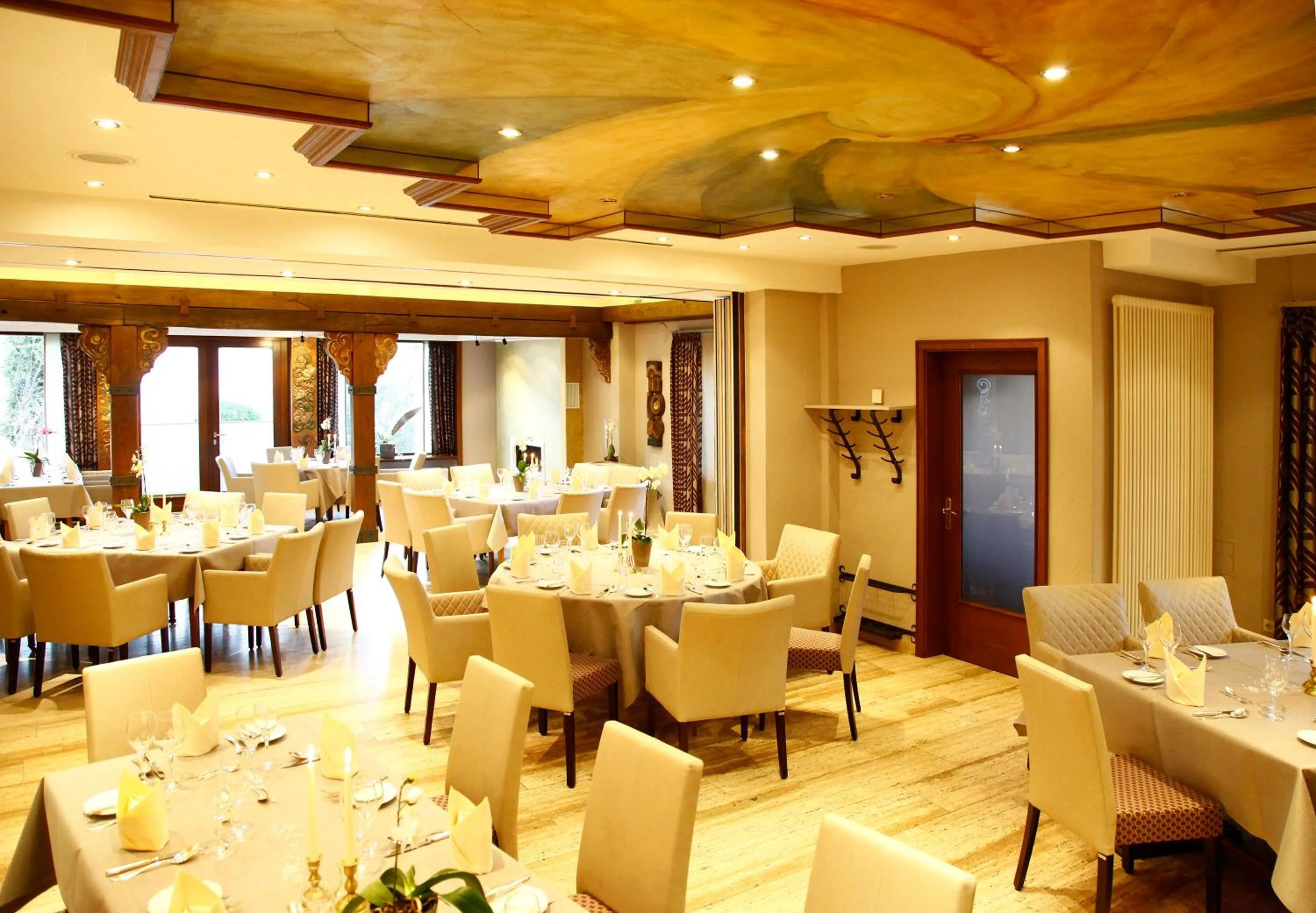 Restaurant/places to eat in Flair Hotel Nieder