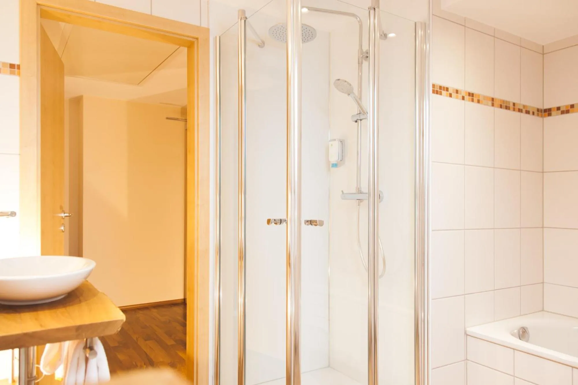 Photo of the whole room in Flair Hotel Nieder