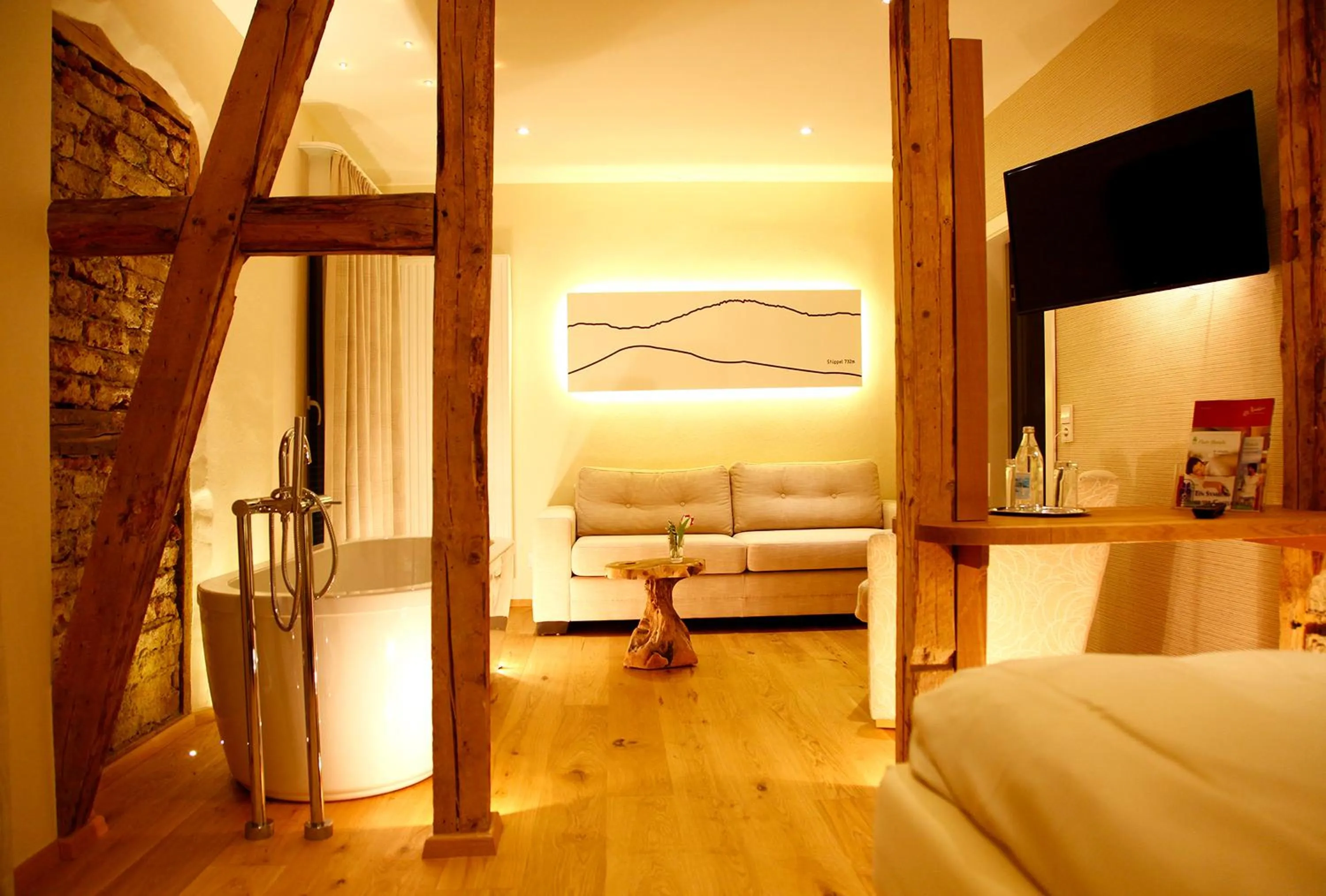 Photo of the whole room, Bed in Flair Hotel Nieder