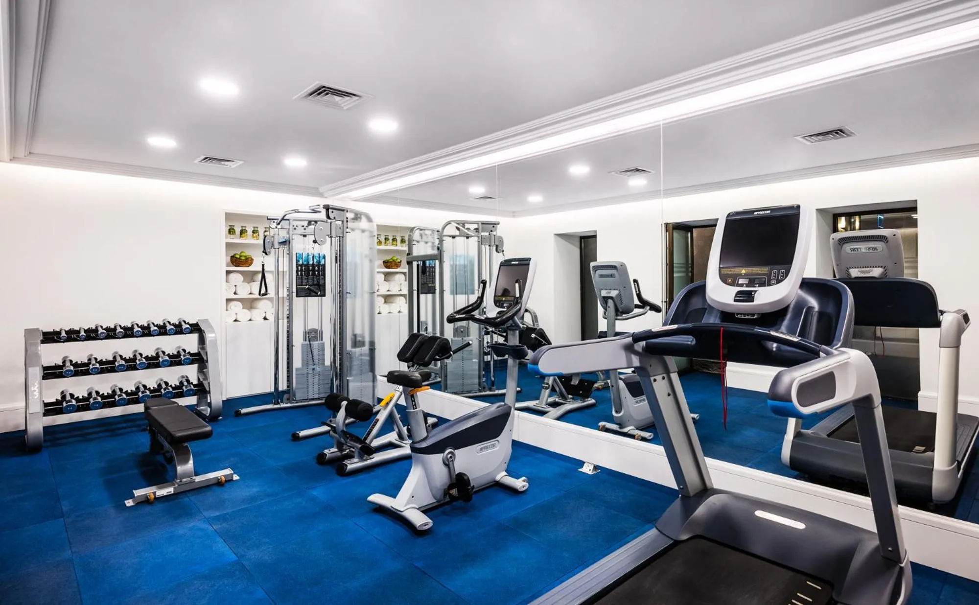 Fitness centre/facilities in The Merchant Baku